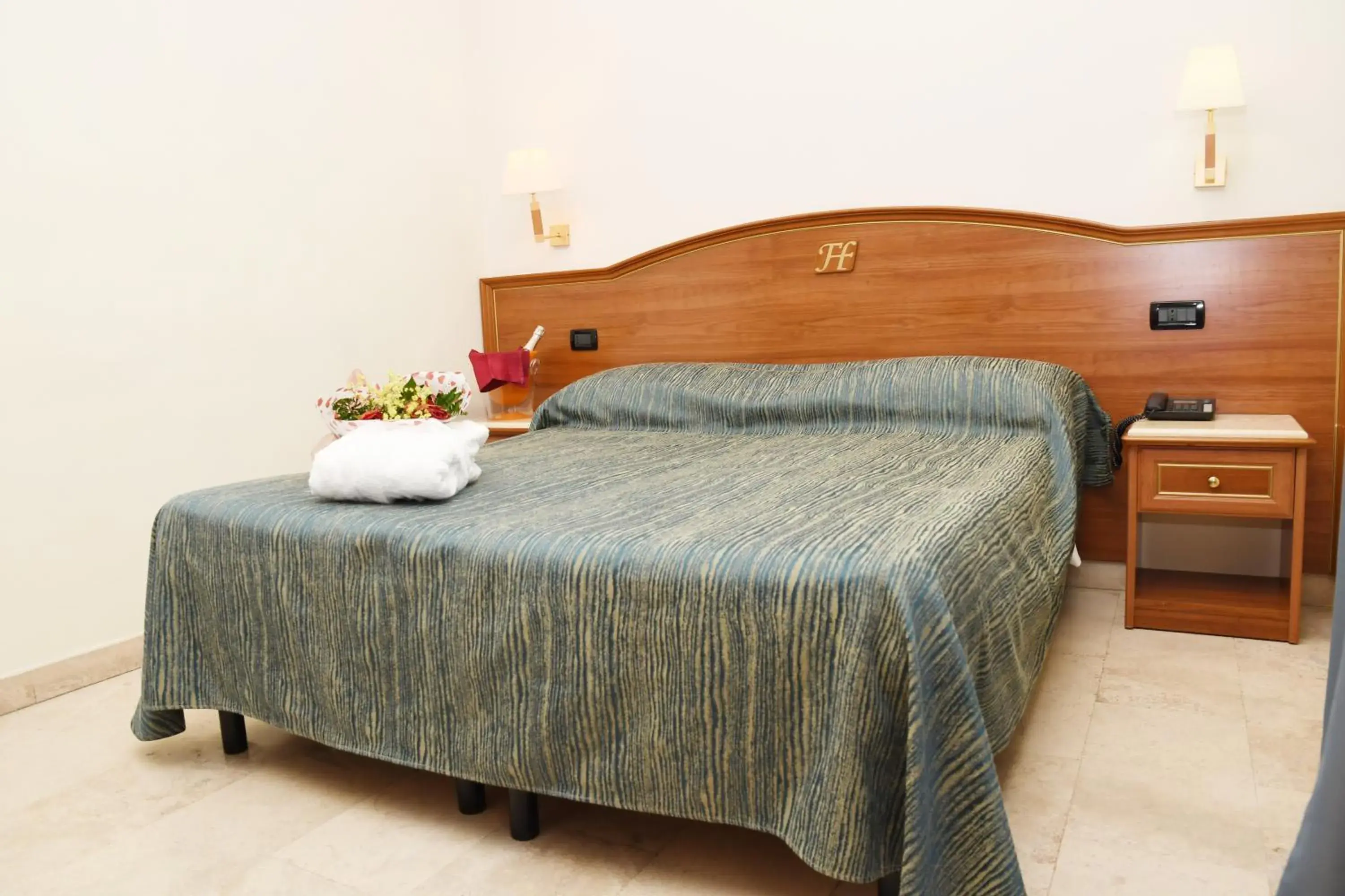 Bedroom, Bed in Fashion Hotel Bedroom, Bed in Fashion Hotel