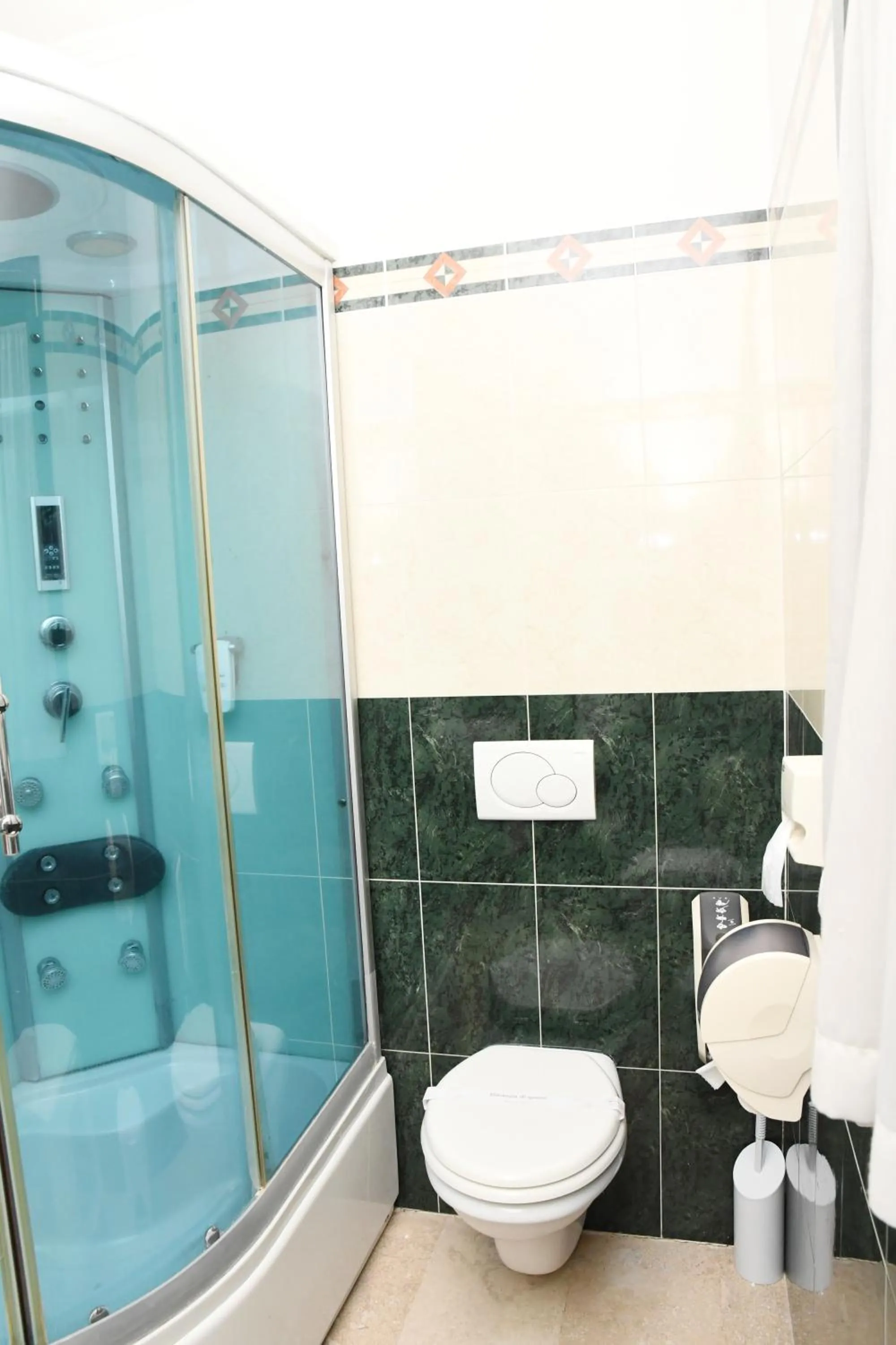 Bathroom in Fashion Hotel