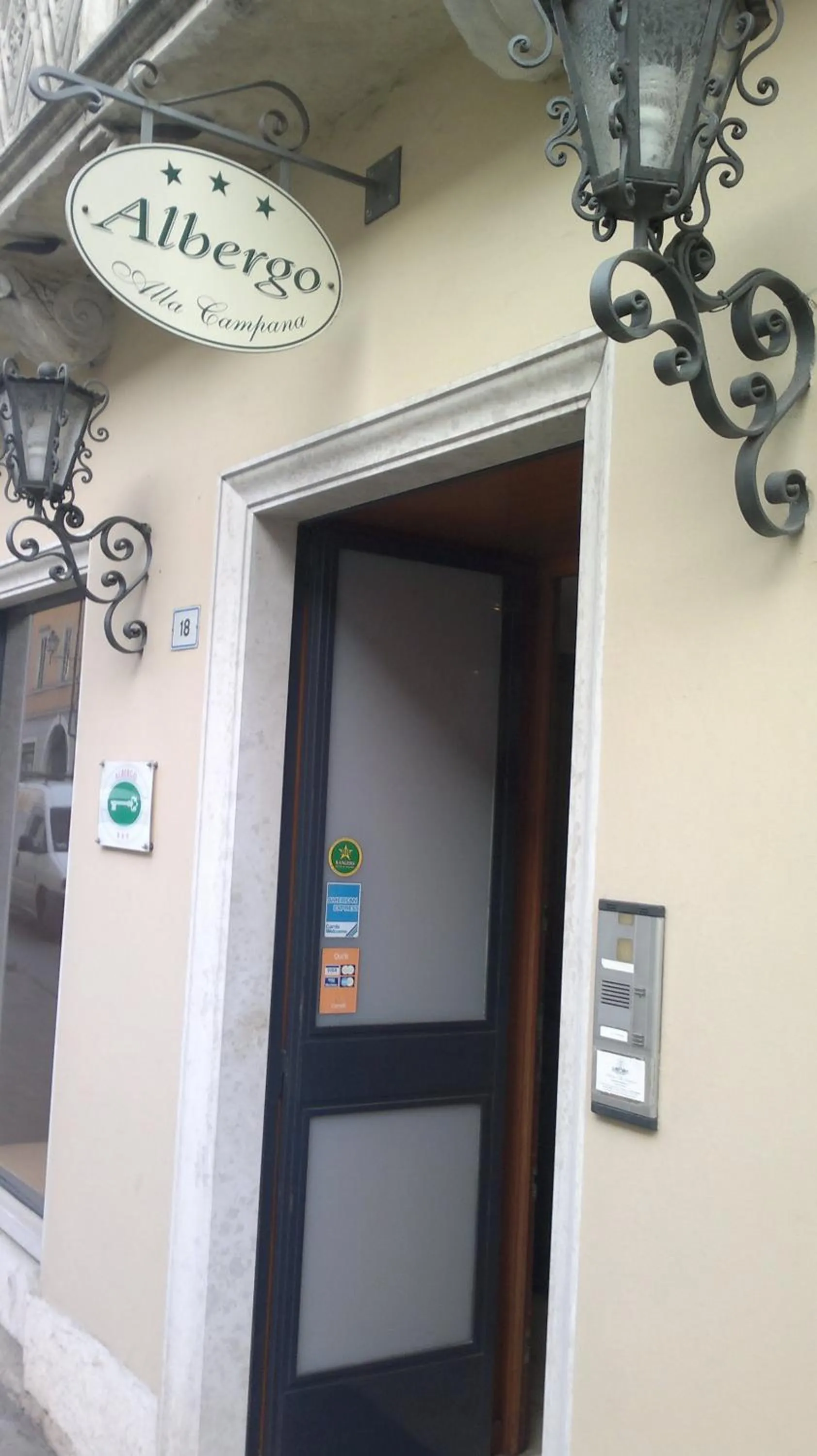 Albergo Alla Campana