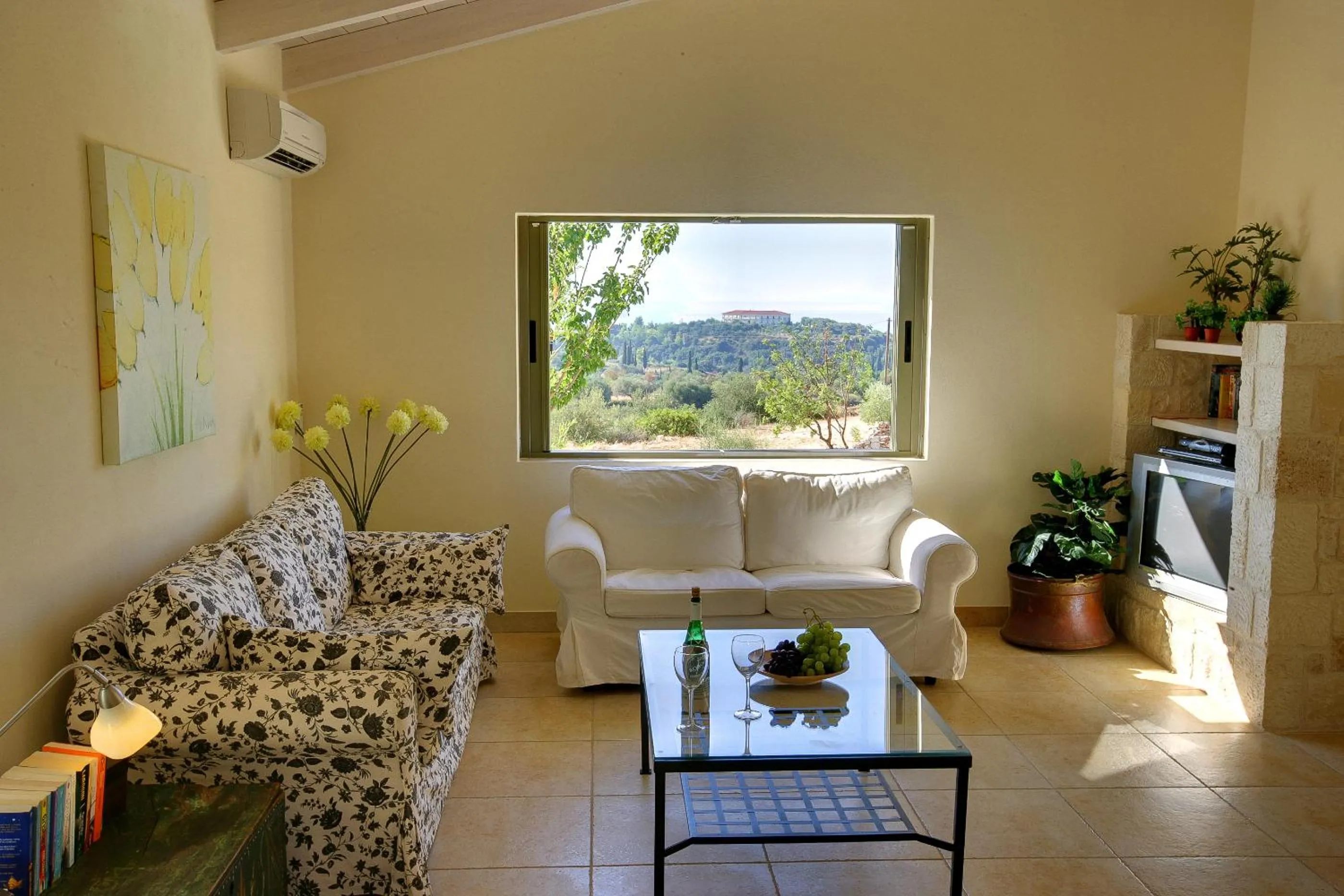 Property building in Ideales Resort
