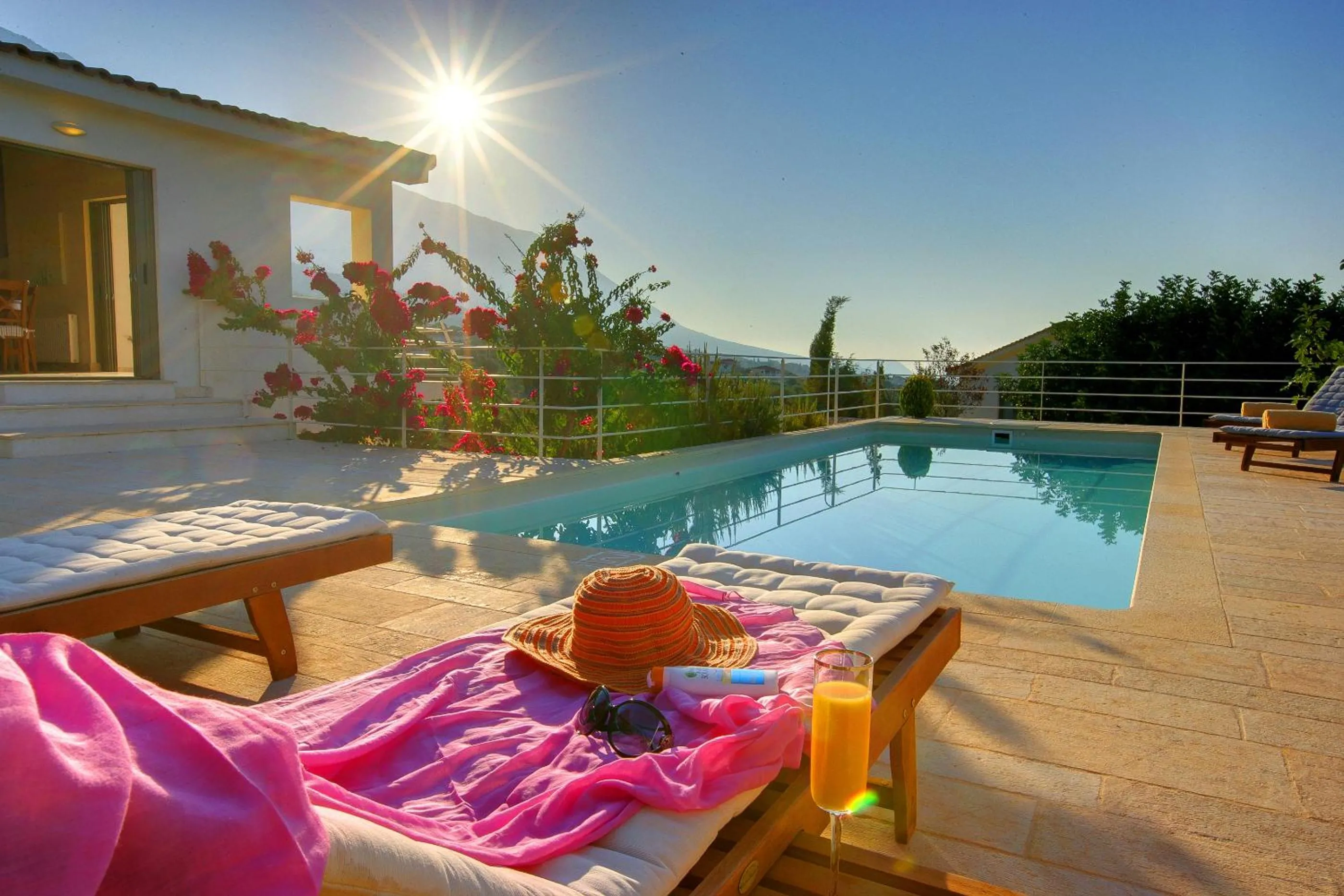 Swimming pool in Ideales Resort