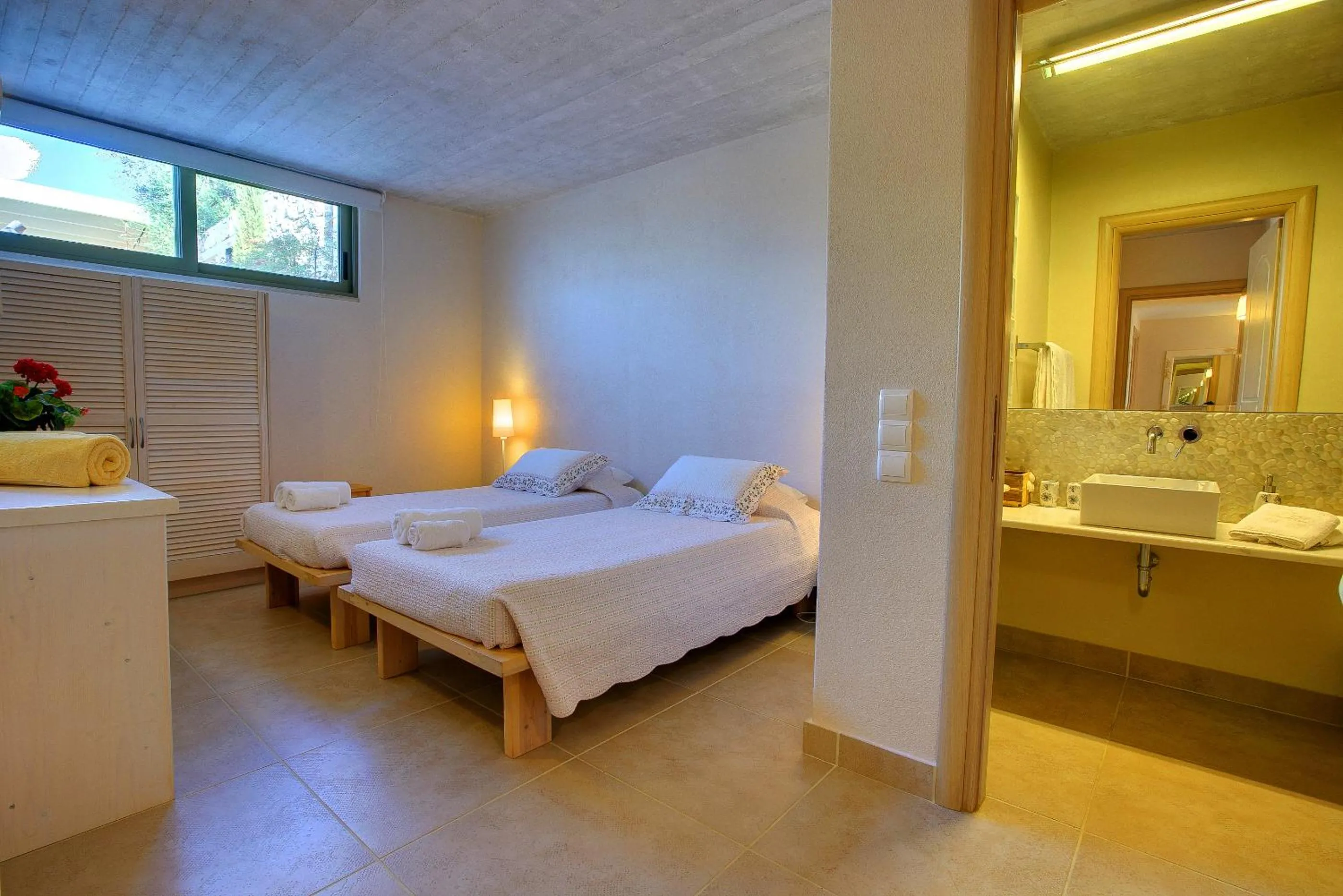 Bedroom, Bed in Ideales Resort