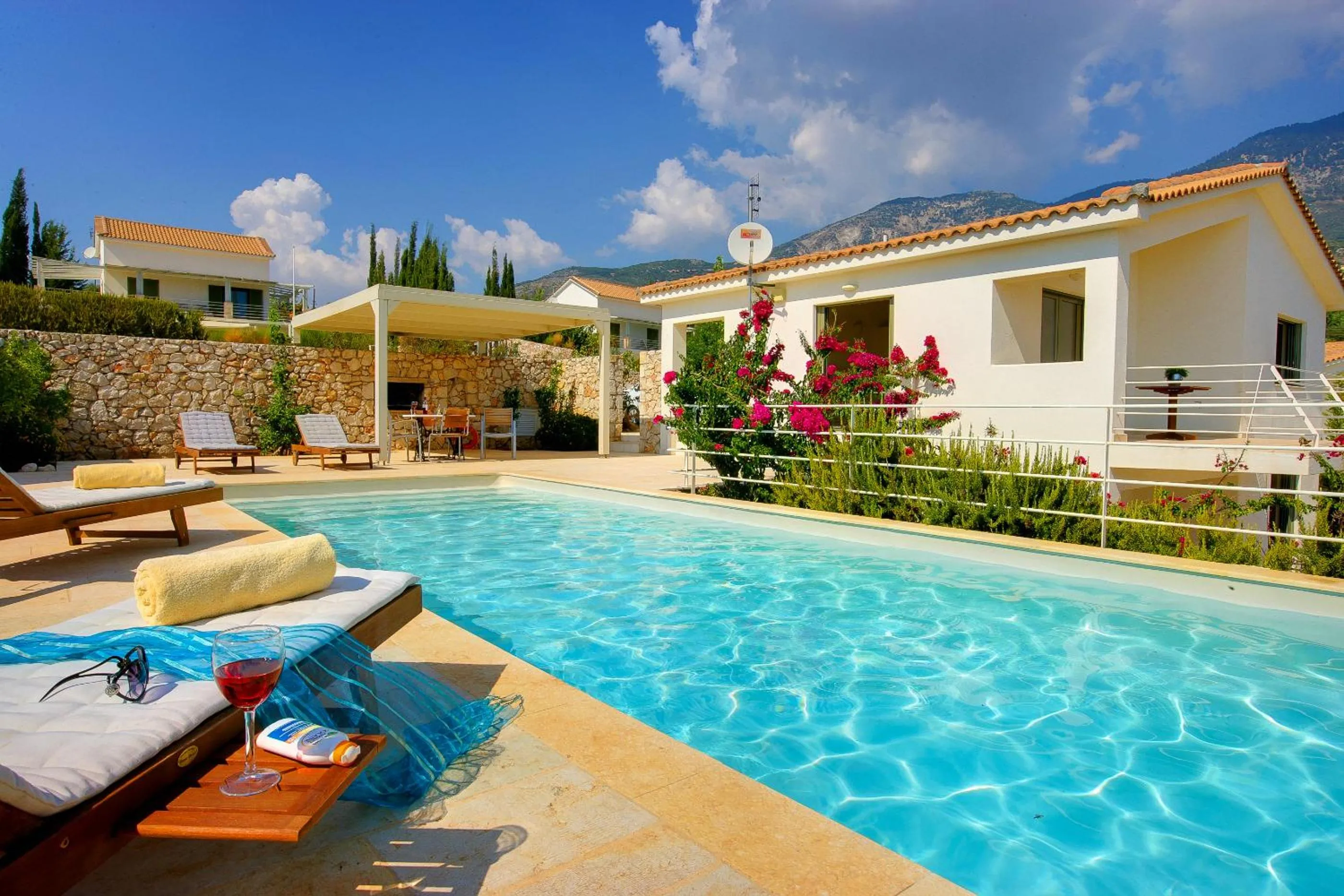 Property building in Ideales Resort