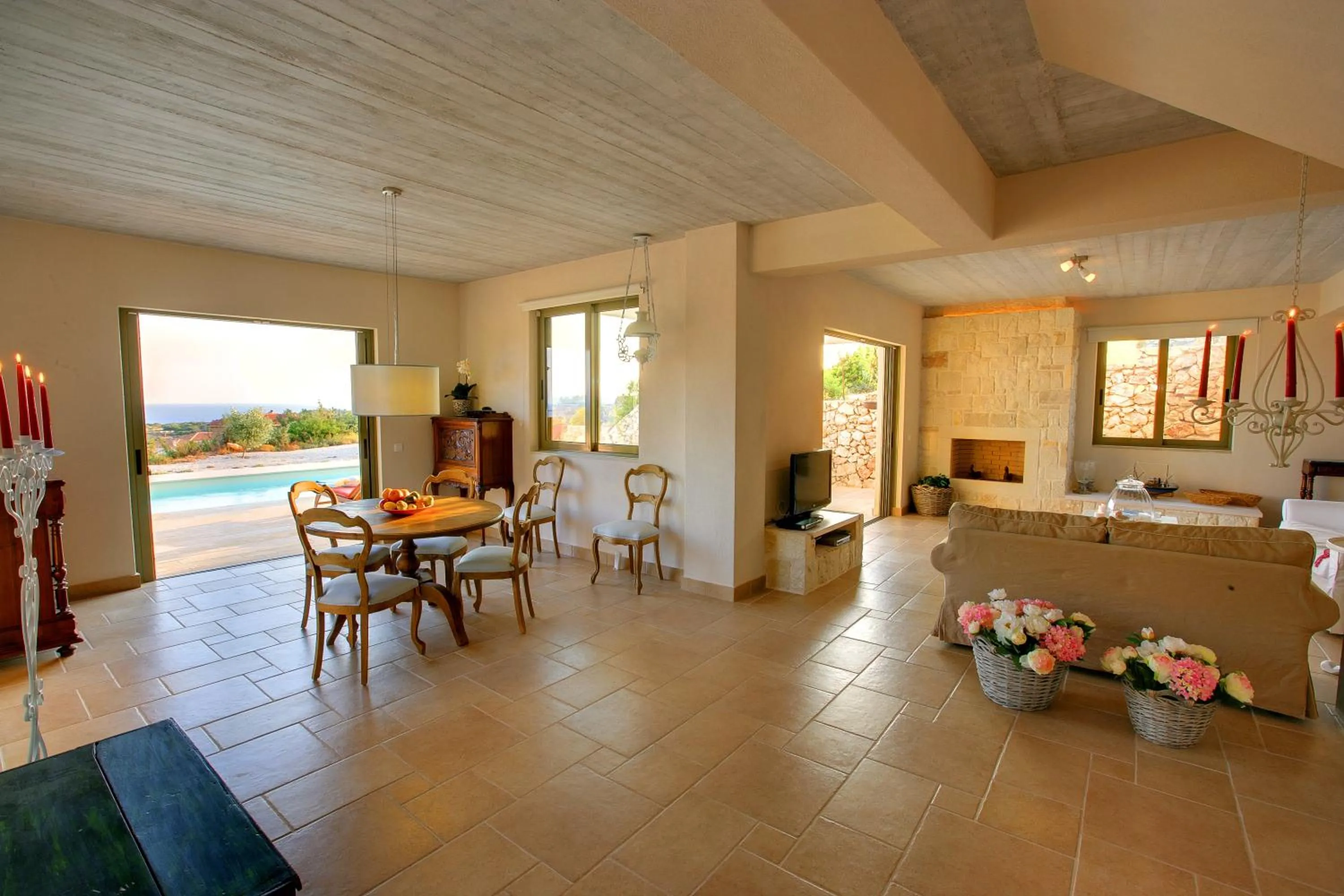 Dining area in Ideales Resort