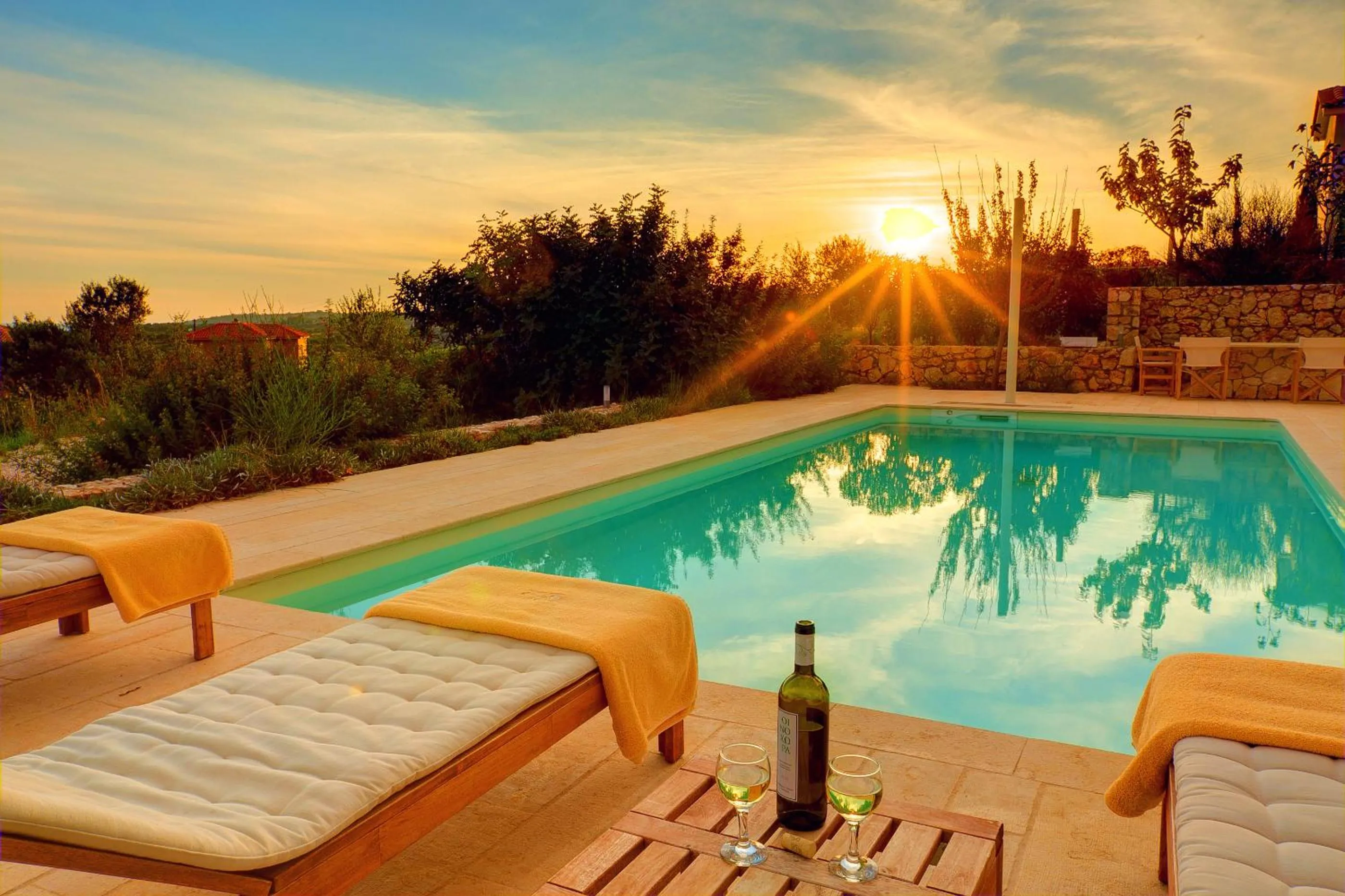 Swimming pool in Ideales Resort