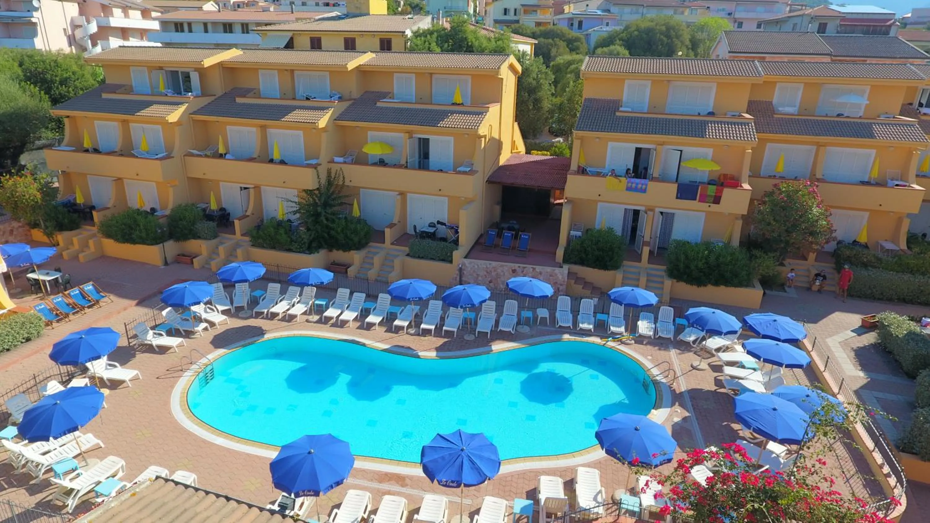 Pool view in Residence Le Onde