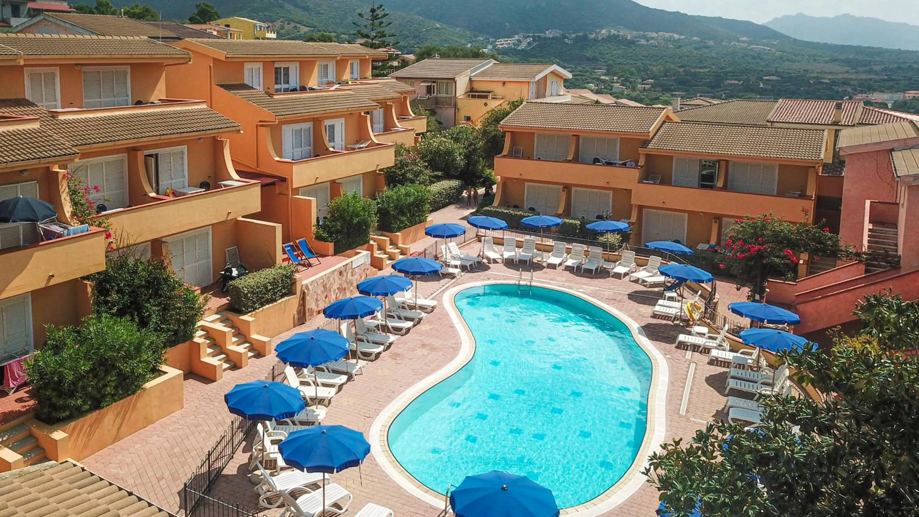 Pool view in Residence Le Onde