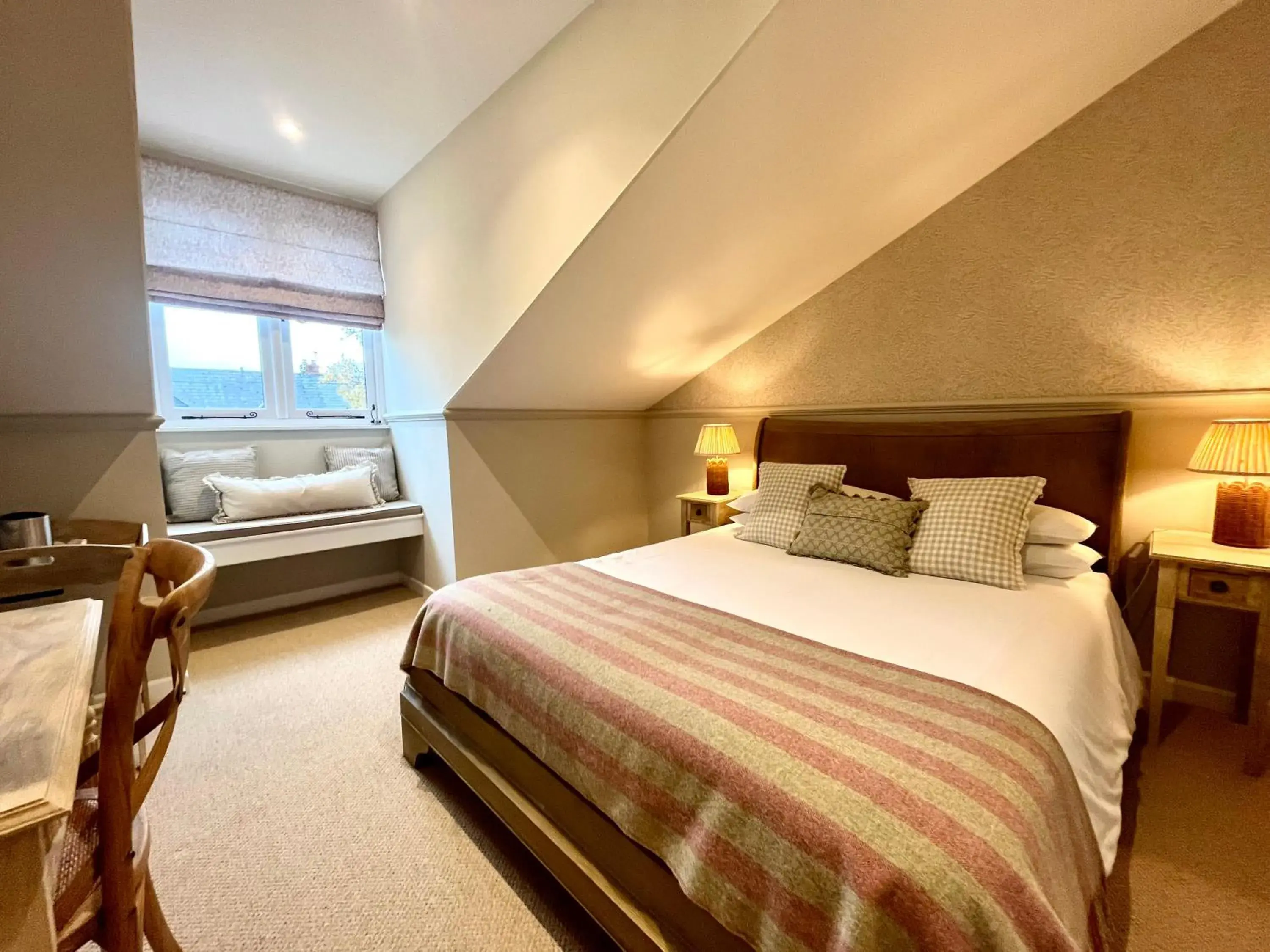 Bed in The Fox Inn Bed in The Fox Inn