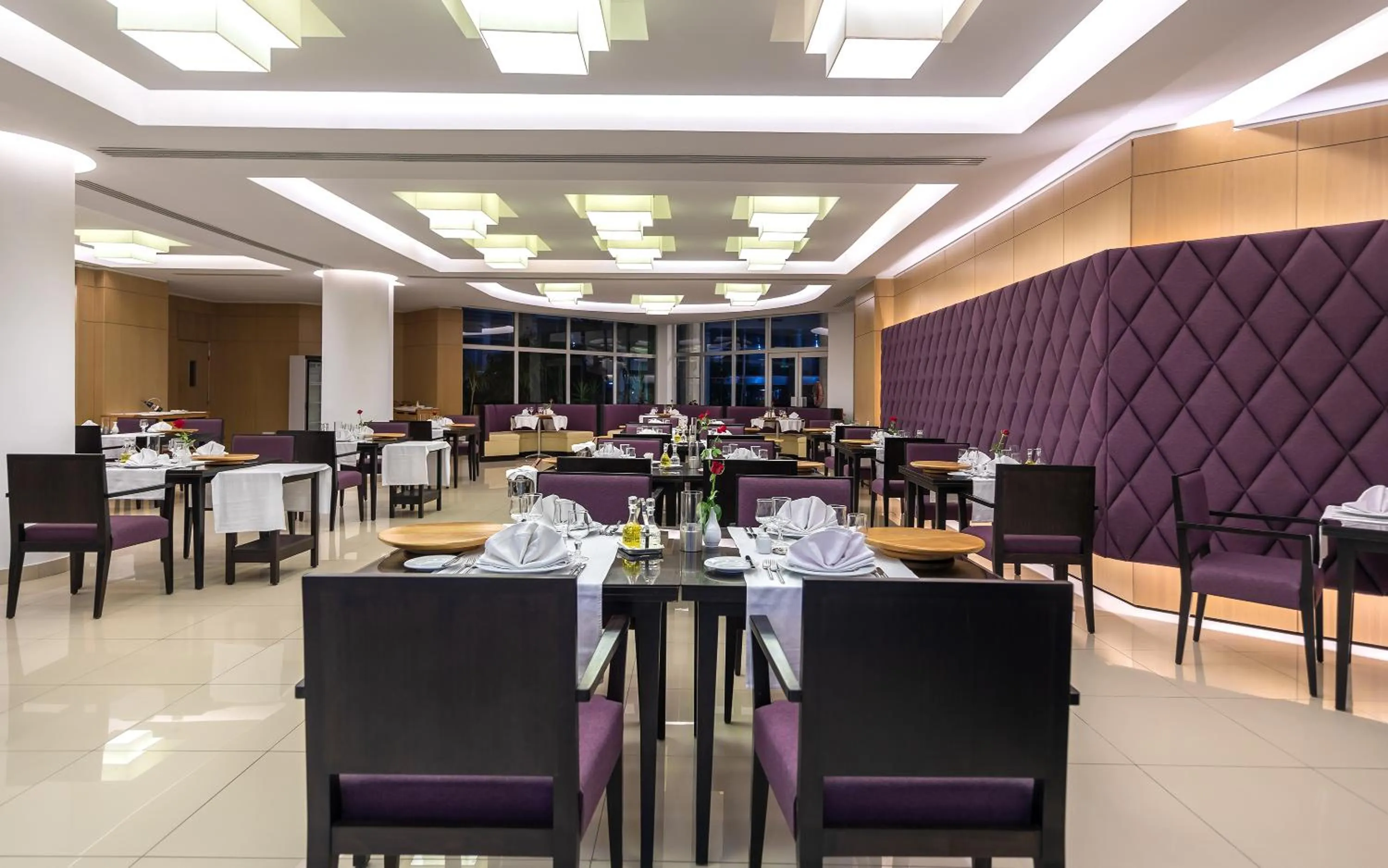 Restaurant/places to eat in Marhaba Palace