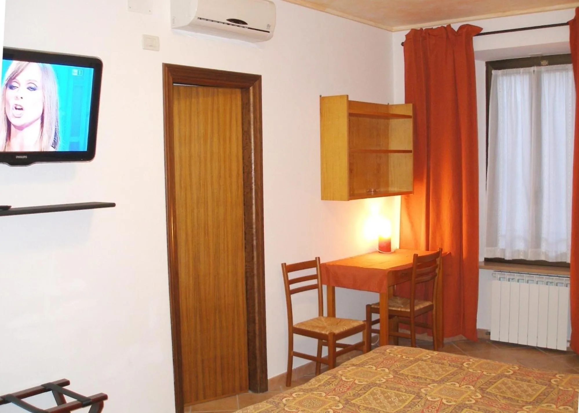 Bedroom, Bed in Residence Signa