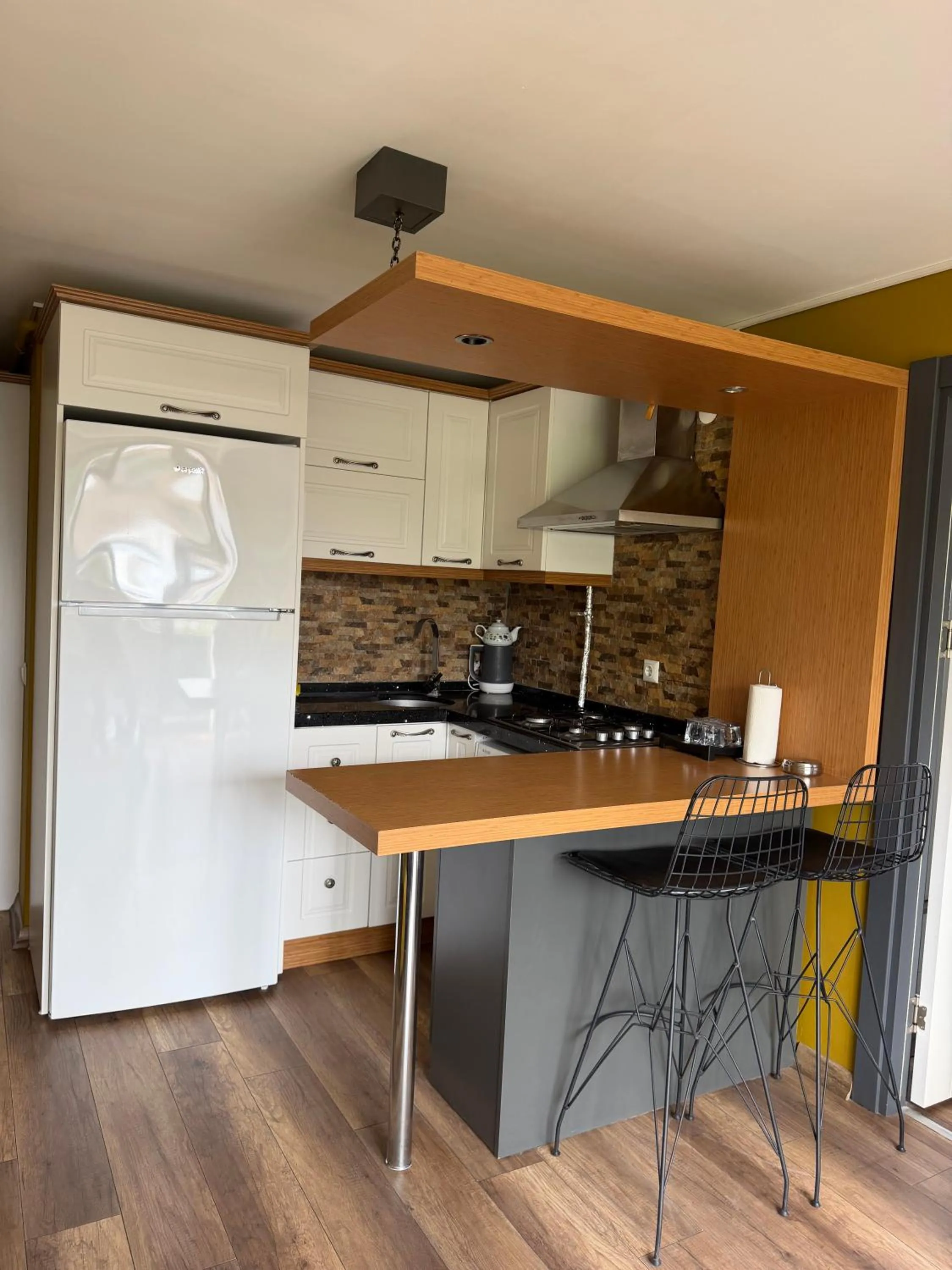 Kitchen or kitchenette in Deluxe Beach Residence