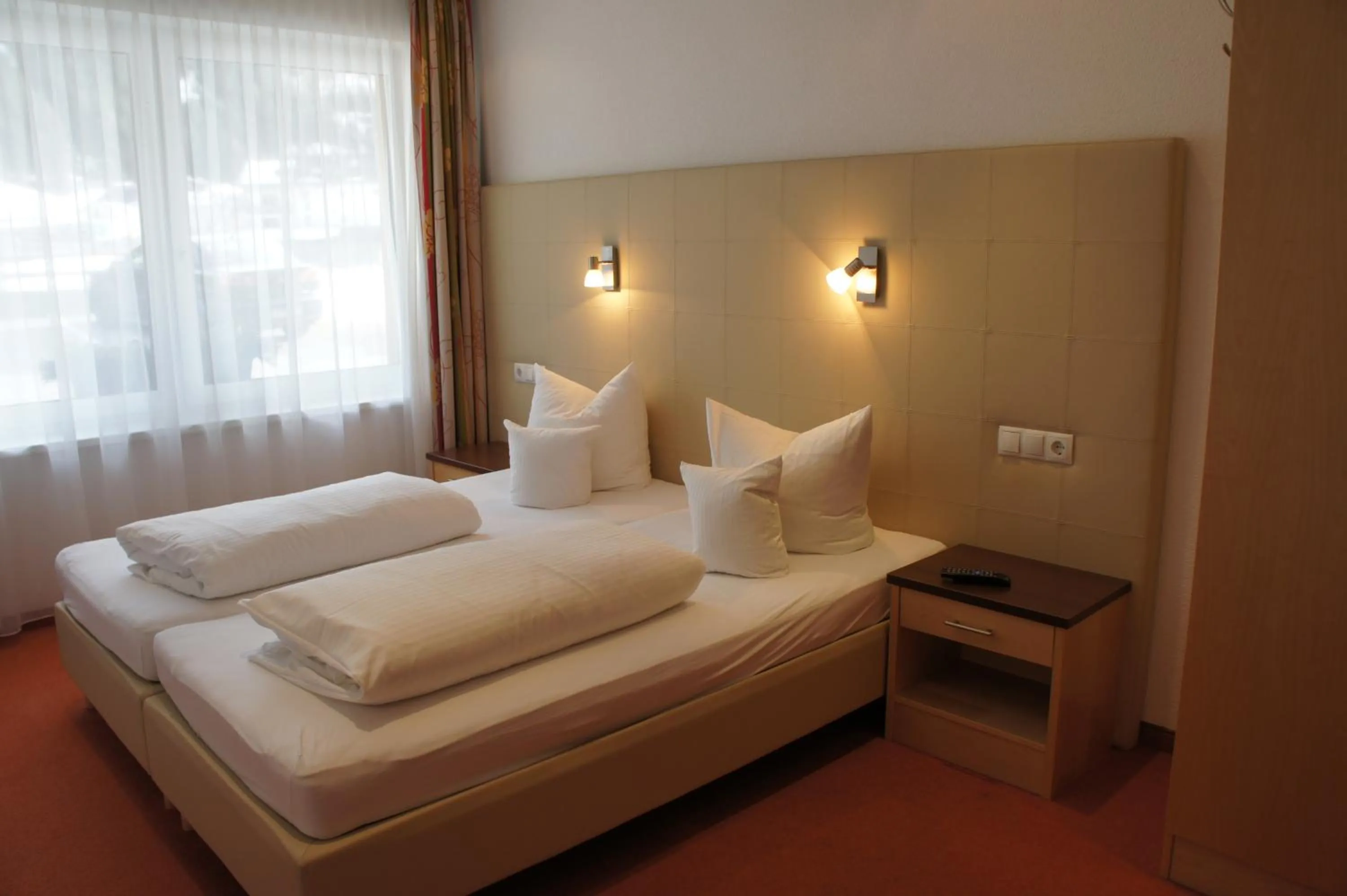 Decorative detail, Bed in alpinea Appartements