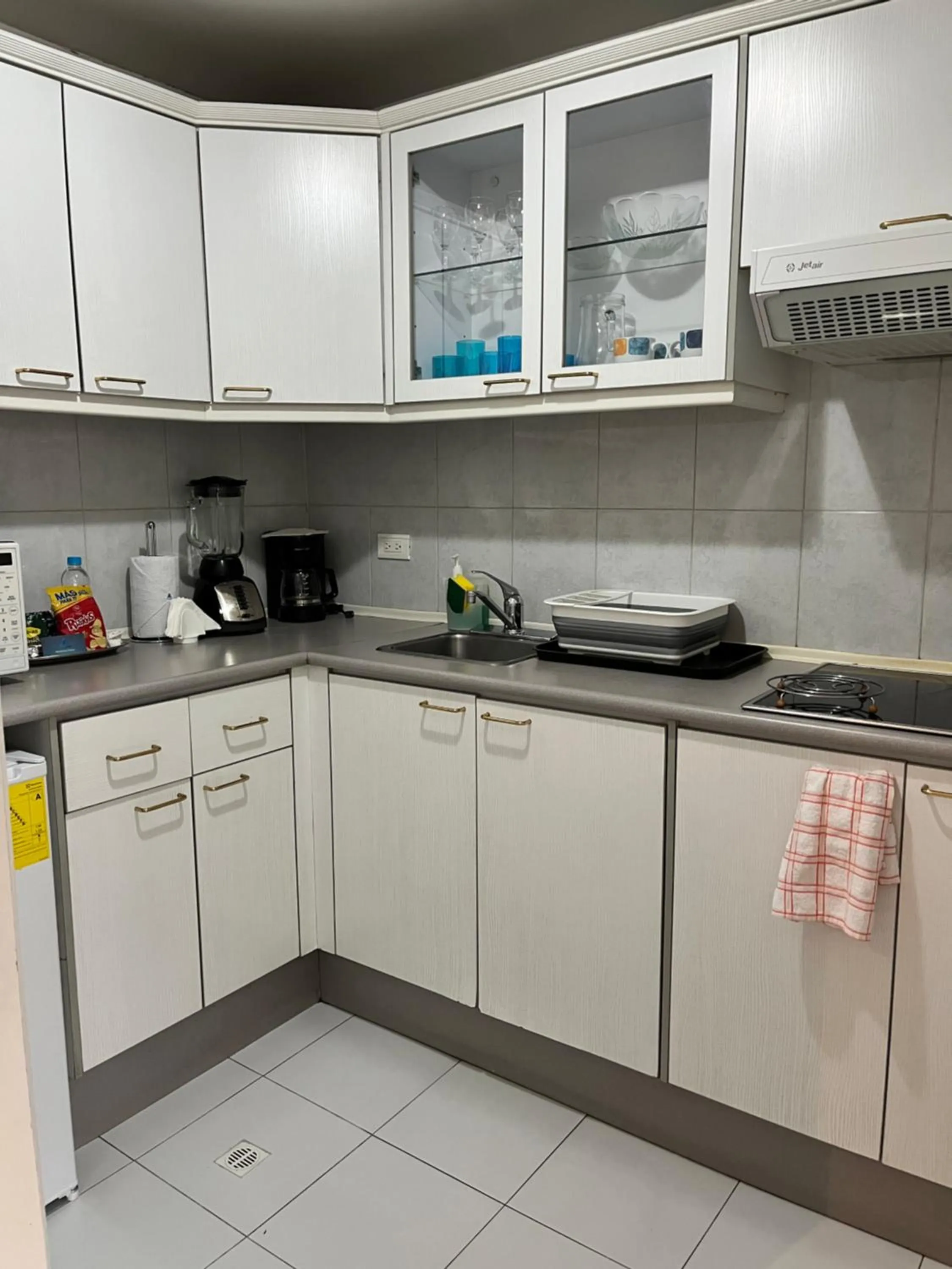 Kitchen or kitchenette in BlueZone Apartments
