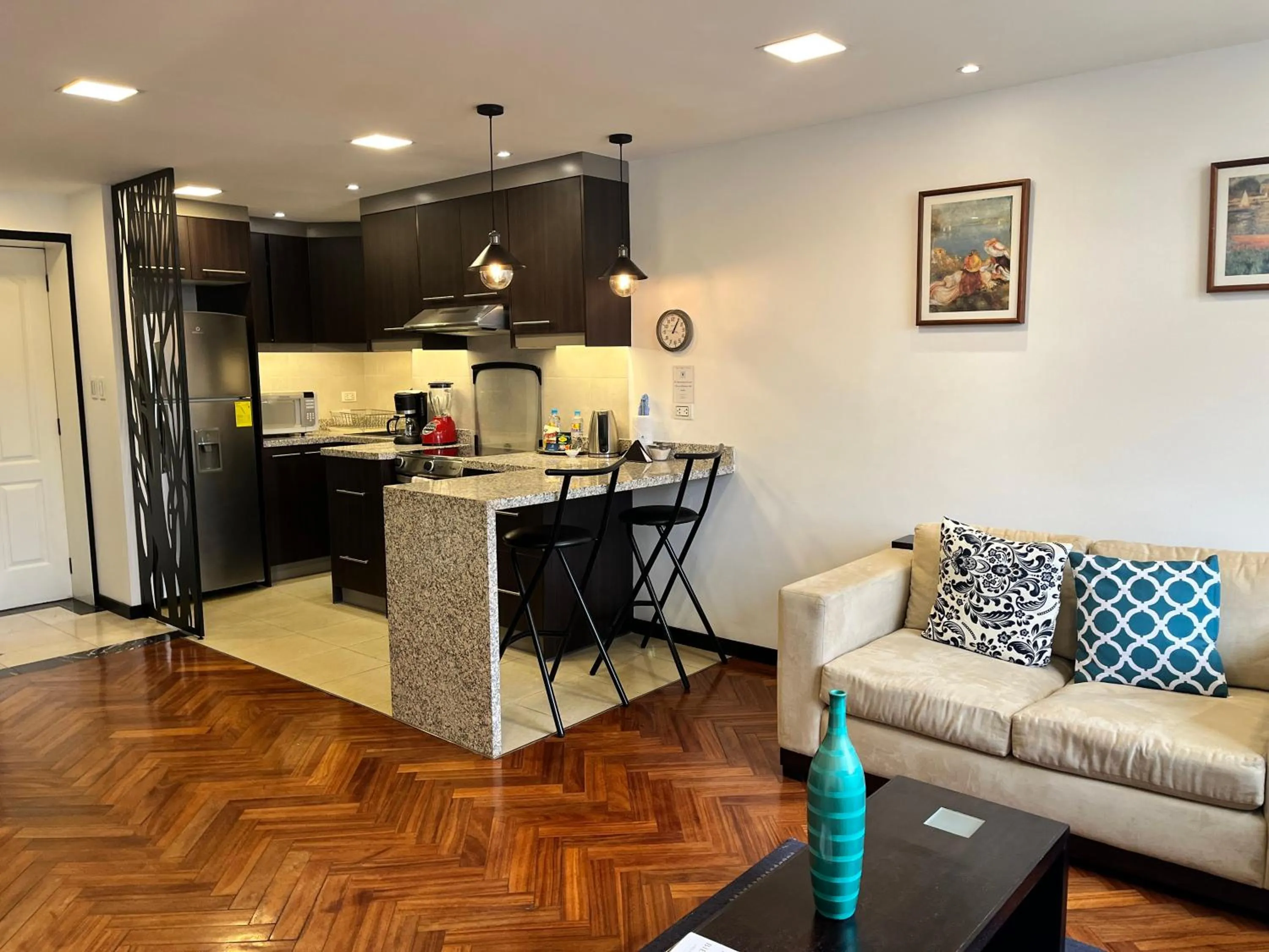 Kitchen or kitchenette in BlueZone Apartments