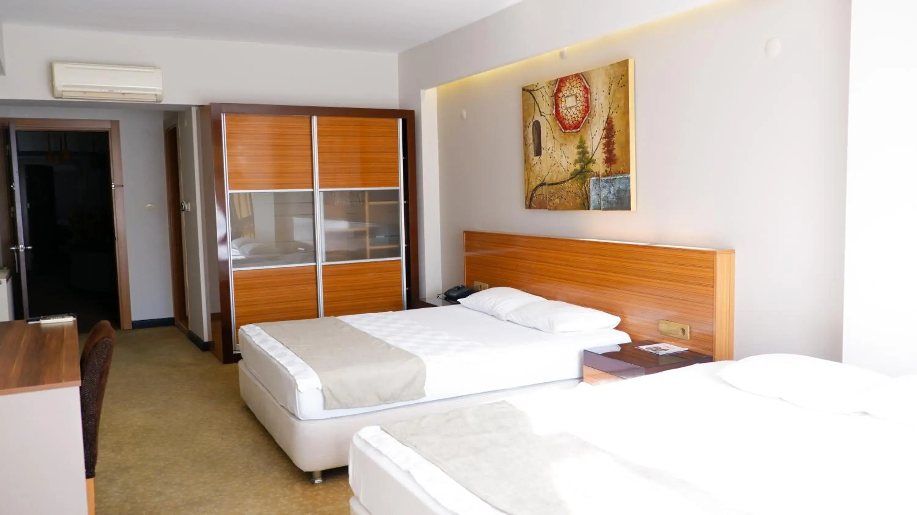 Bed in Hotel La Bella Salihli Bed in Hotel La Bella Salihli