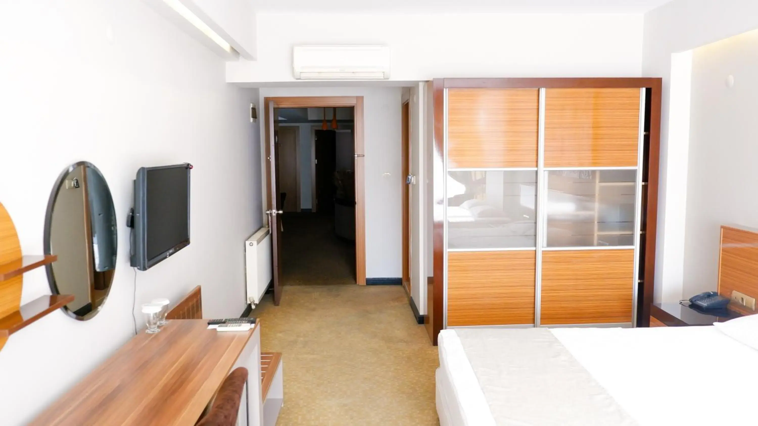 Bed in Hotel La Bella Salihli Bed in Hotel La Bella Salihli