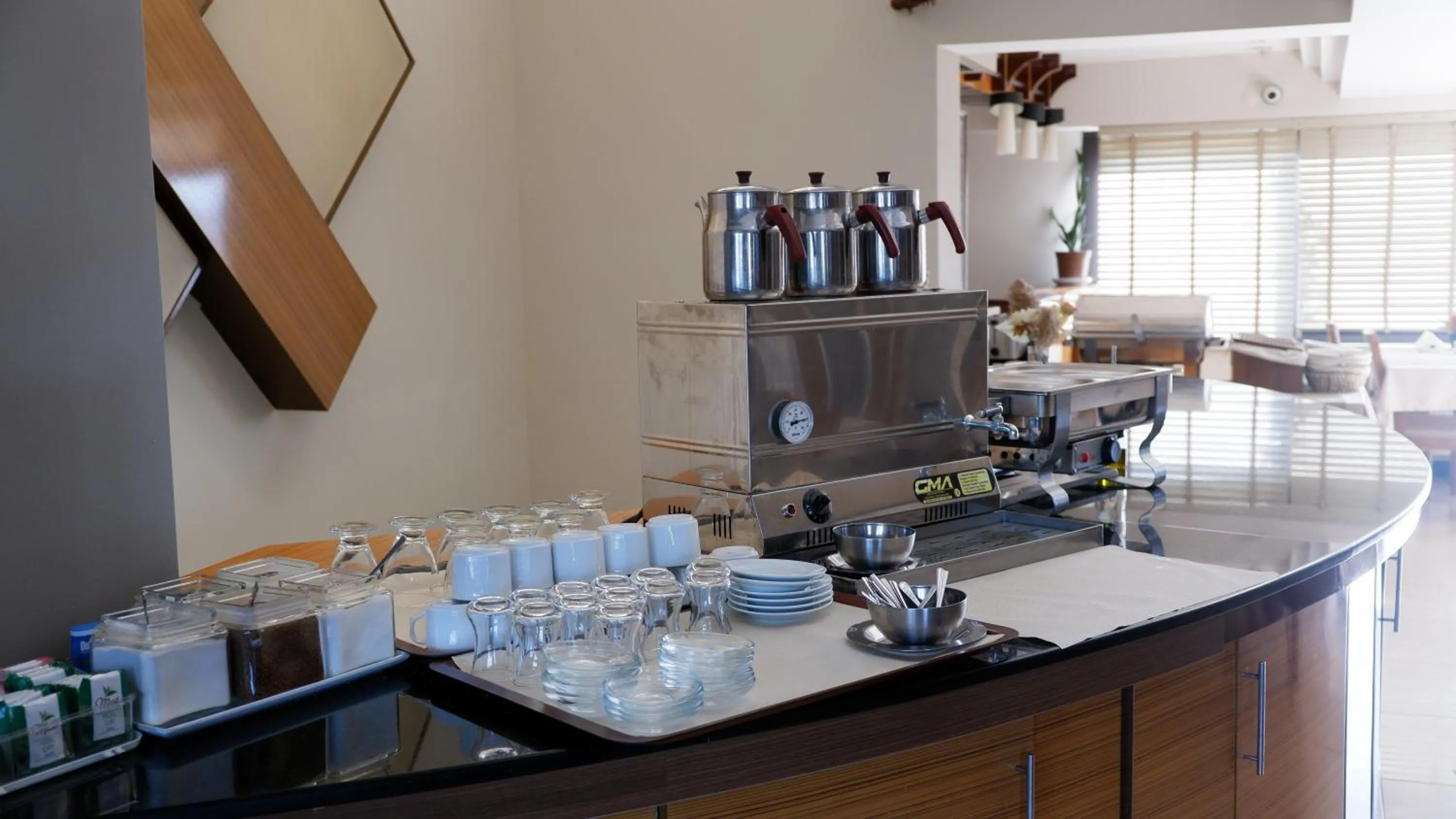 Restaurant/places to eat in Hotel La Bella Salihli