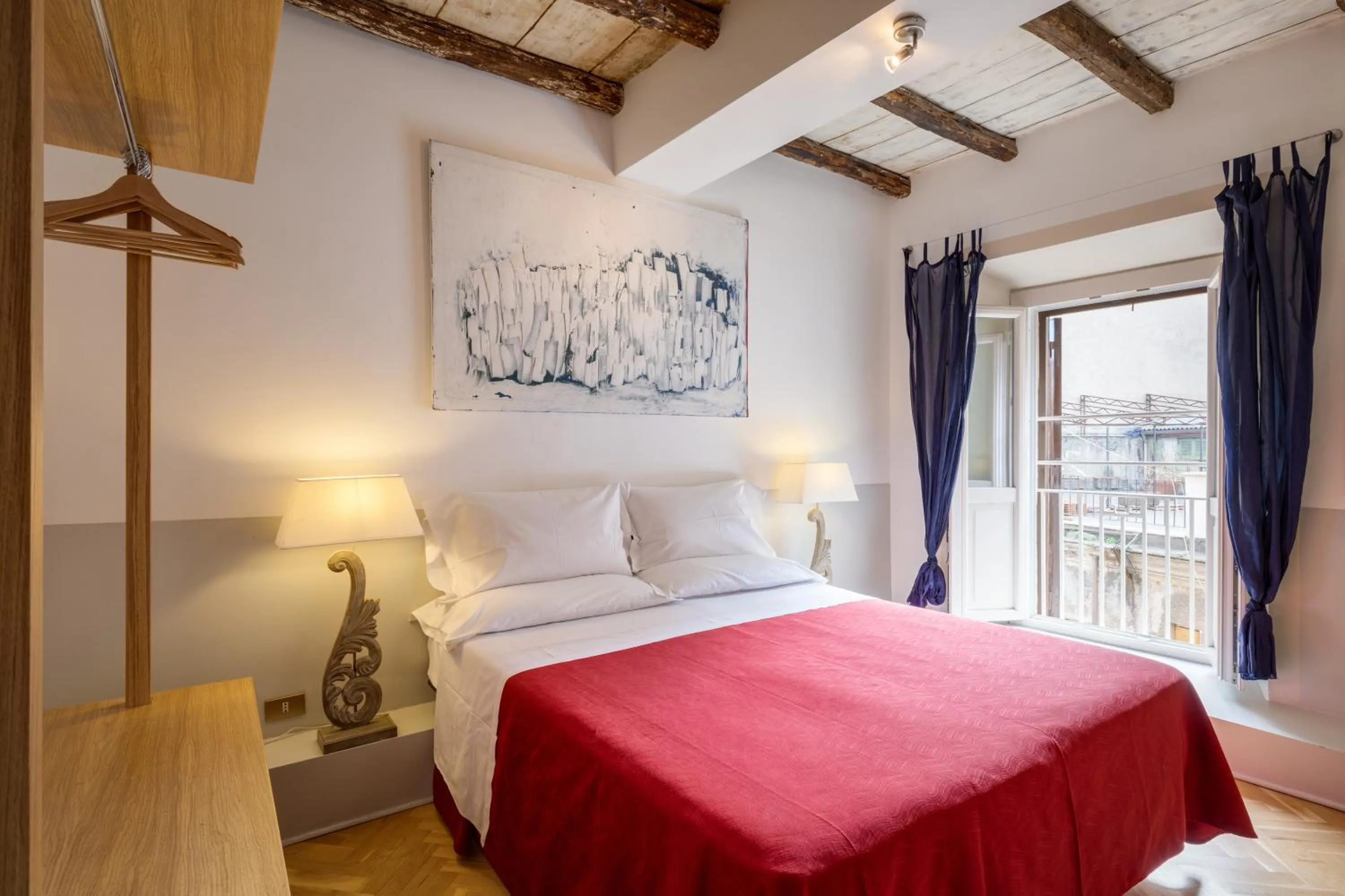 Bedroom, Bed in The Bluehostel