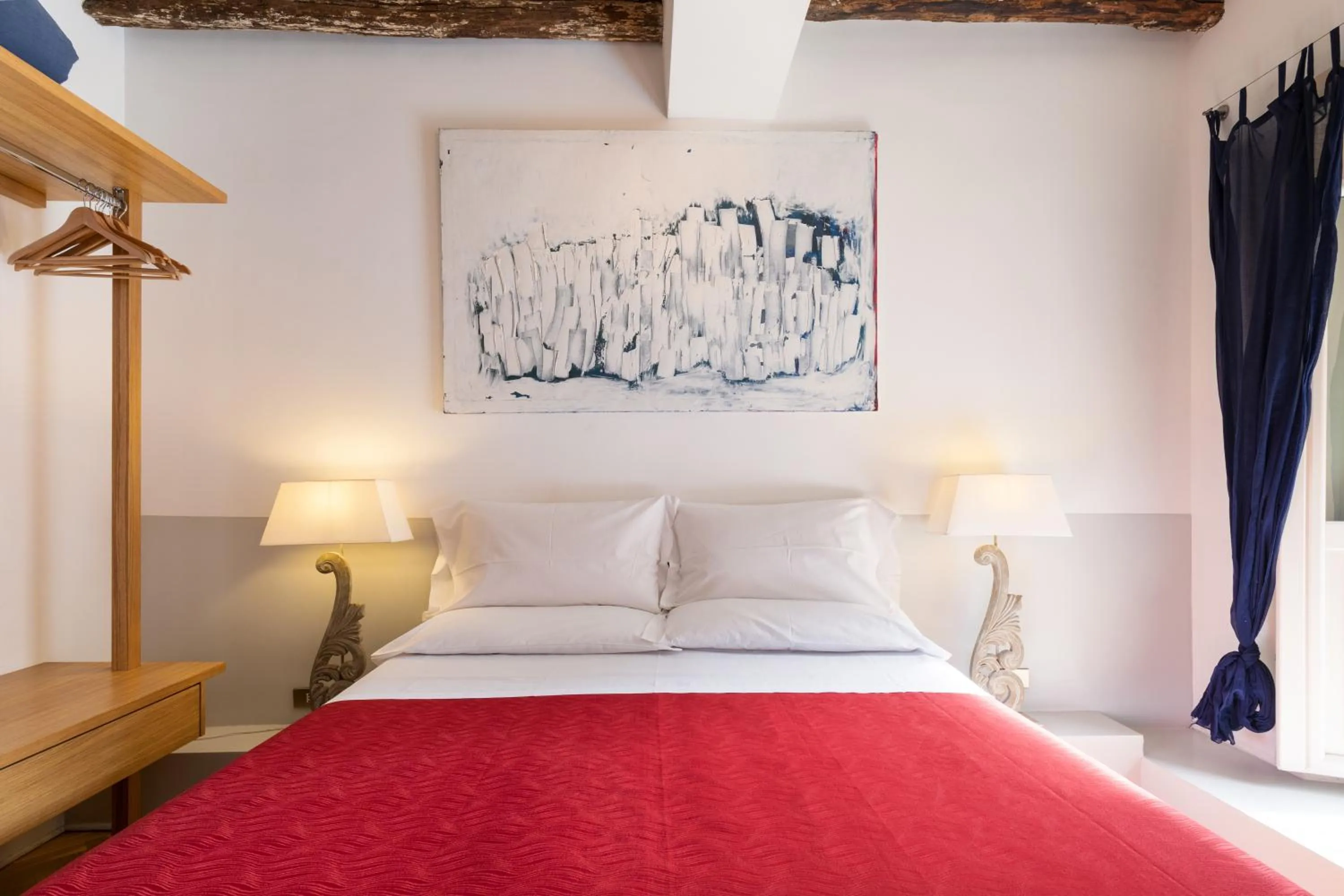 Bed in The Bluehostel