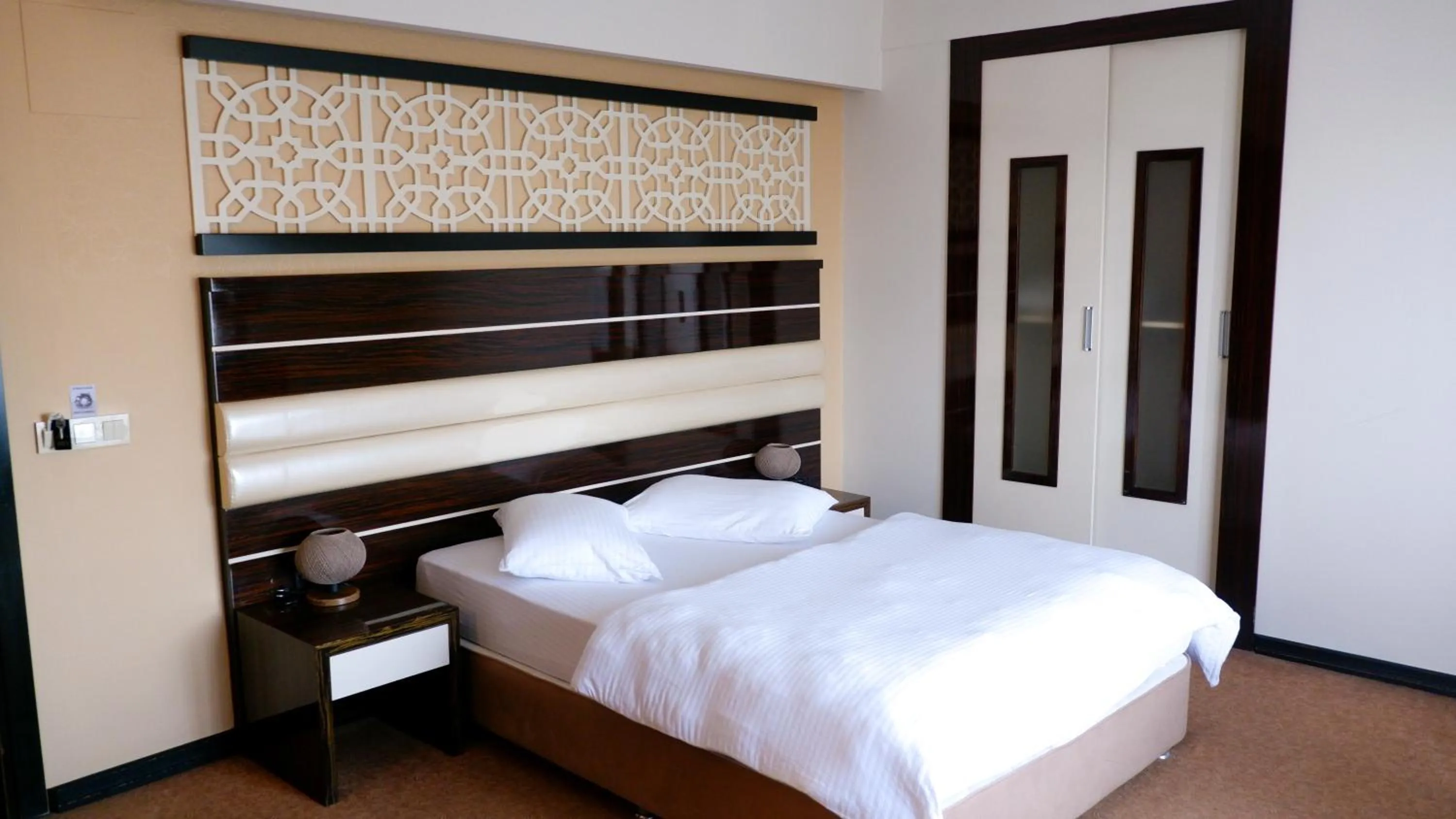 Bed in Hotel La Bella Soma