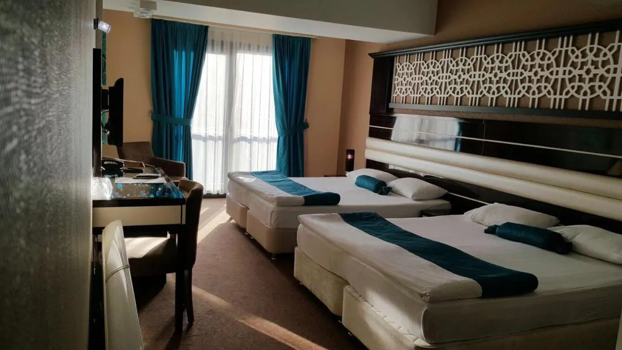 Bed in Hotel La Bella Soma