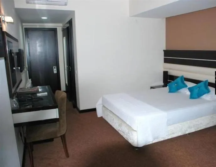 Bed in Hotel La Bella Soma