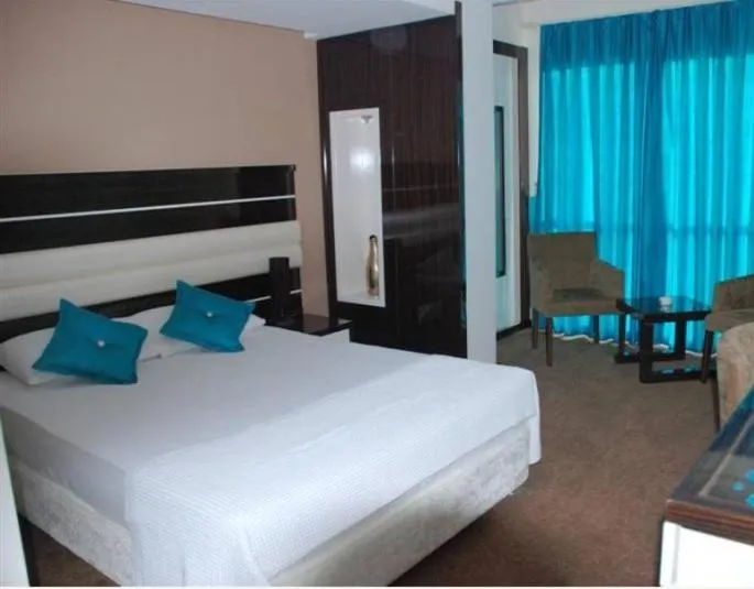 Bed in Hotel La Bella Soma