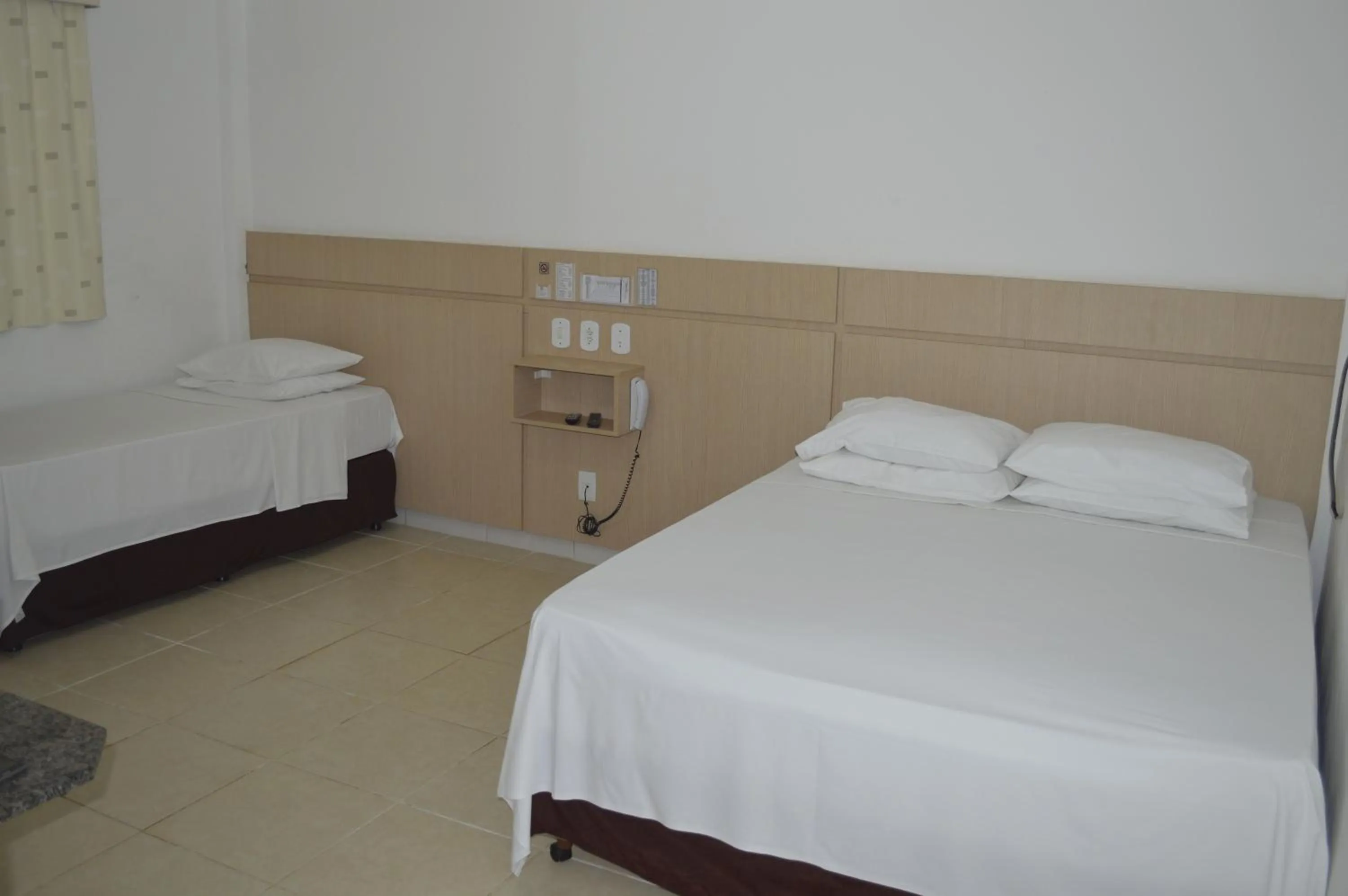 Photo of the whole room, Bed in Richard Hotel