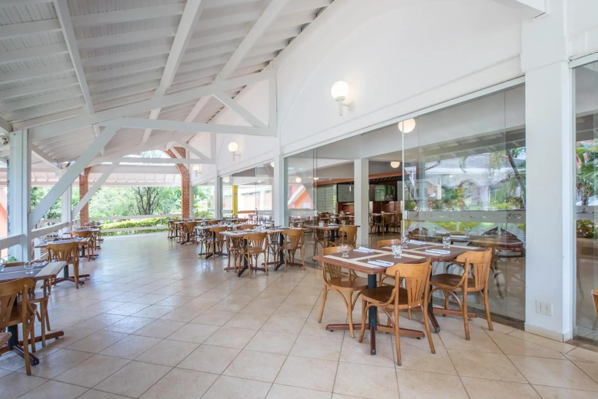 Restaurant/places to eat in Carlton Suítes Limeira Restaurant/places to eat in Carlton Suítes Limeira