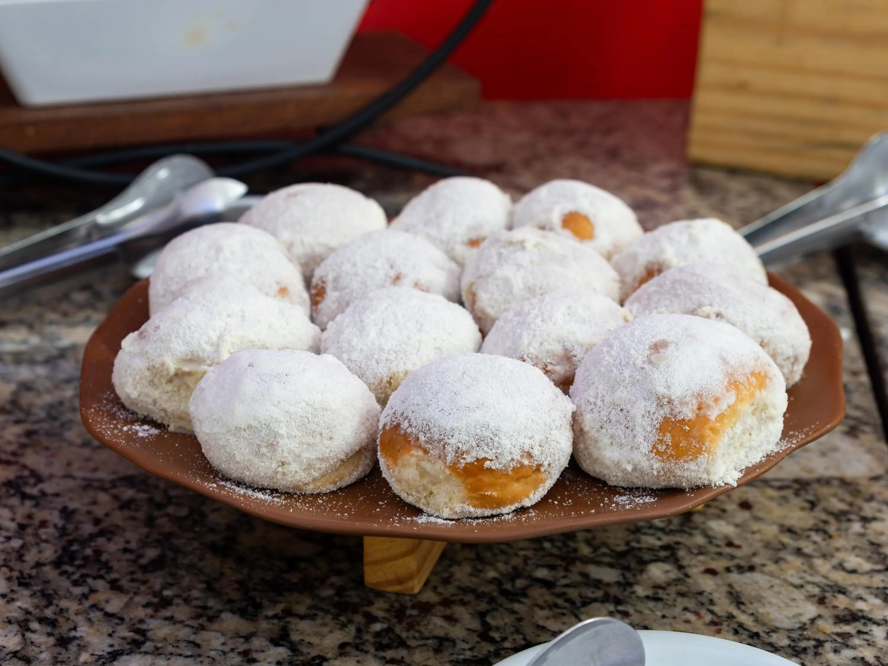 Breakfast in Carlton Suítes Limeira