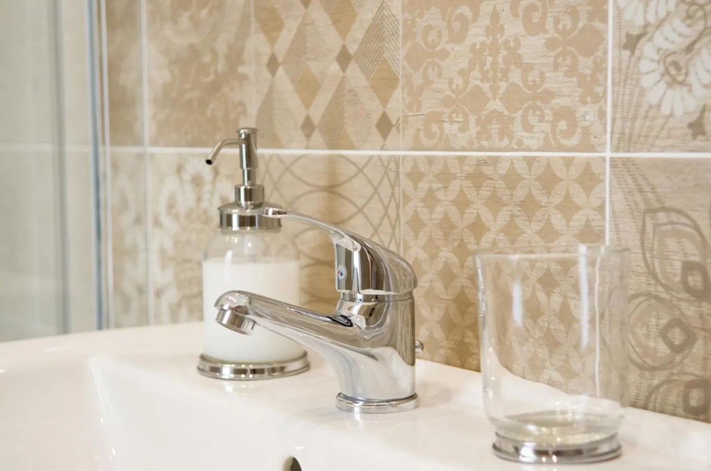 Bathroom in Palazzo Spasiano rooms - SORRENTO CENTER