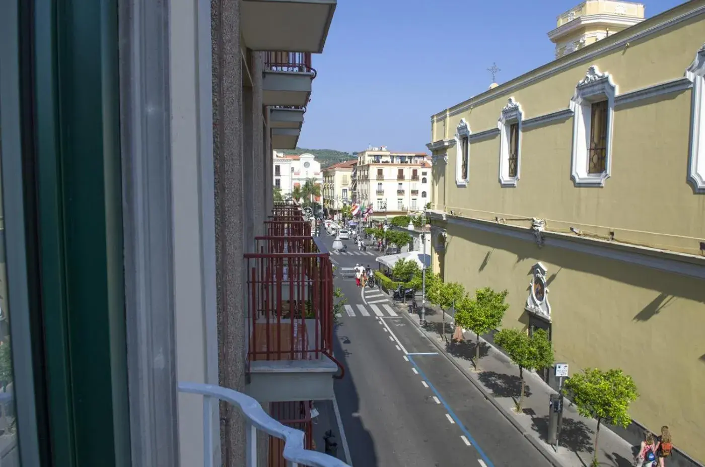 City view in Palazzo Spasiano rooms - SORRENTO CENTER City view in Palazzo Spasiano rooms - SORRENTO CENTER