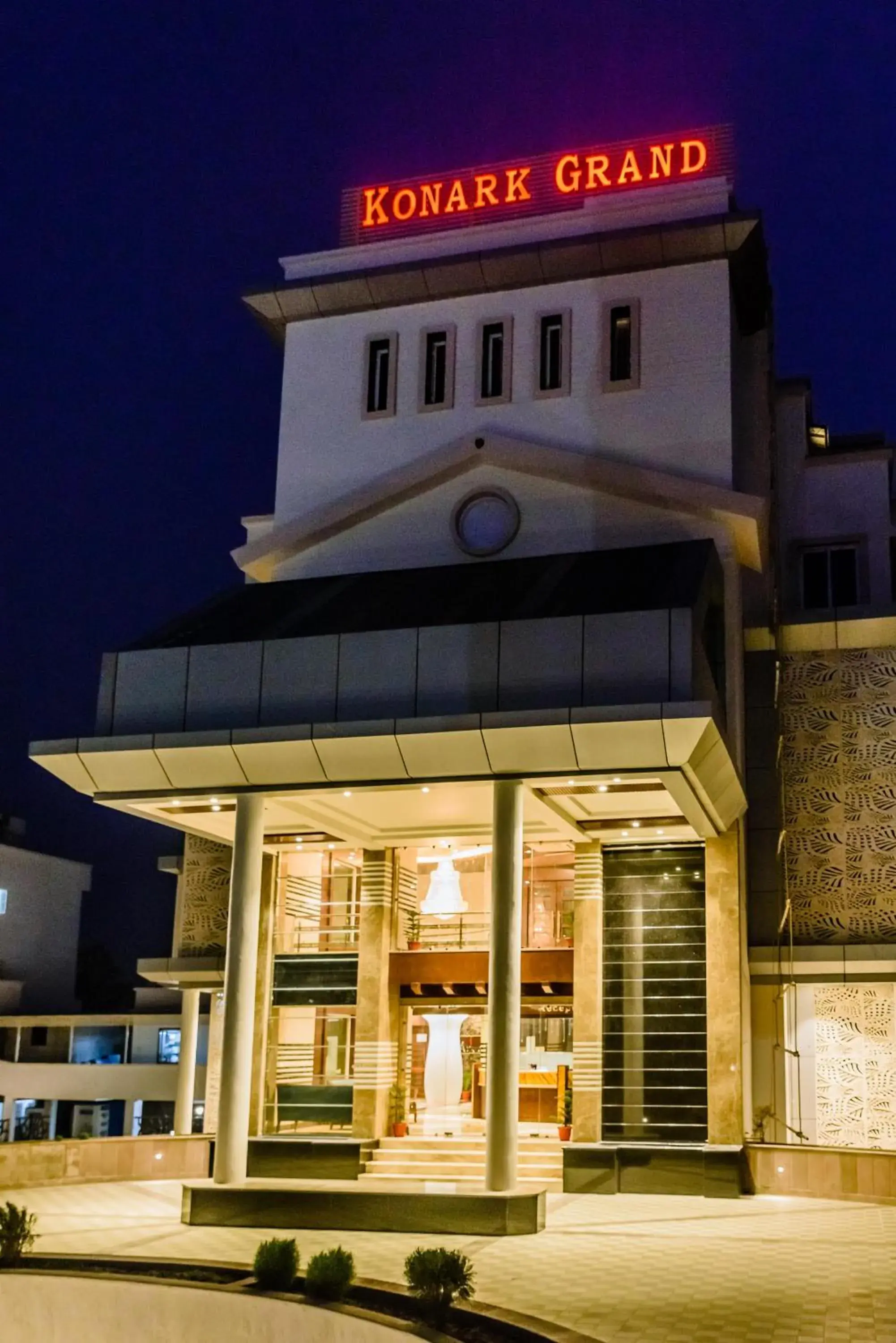 Facade/entrance in Konark Grand Hotel Facade/entrance in Konark Grand Hotel