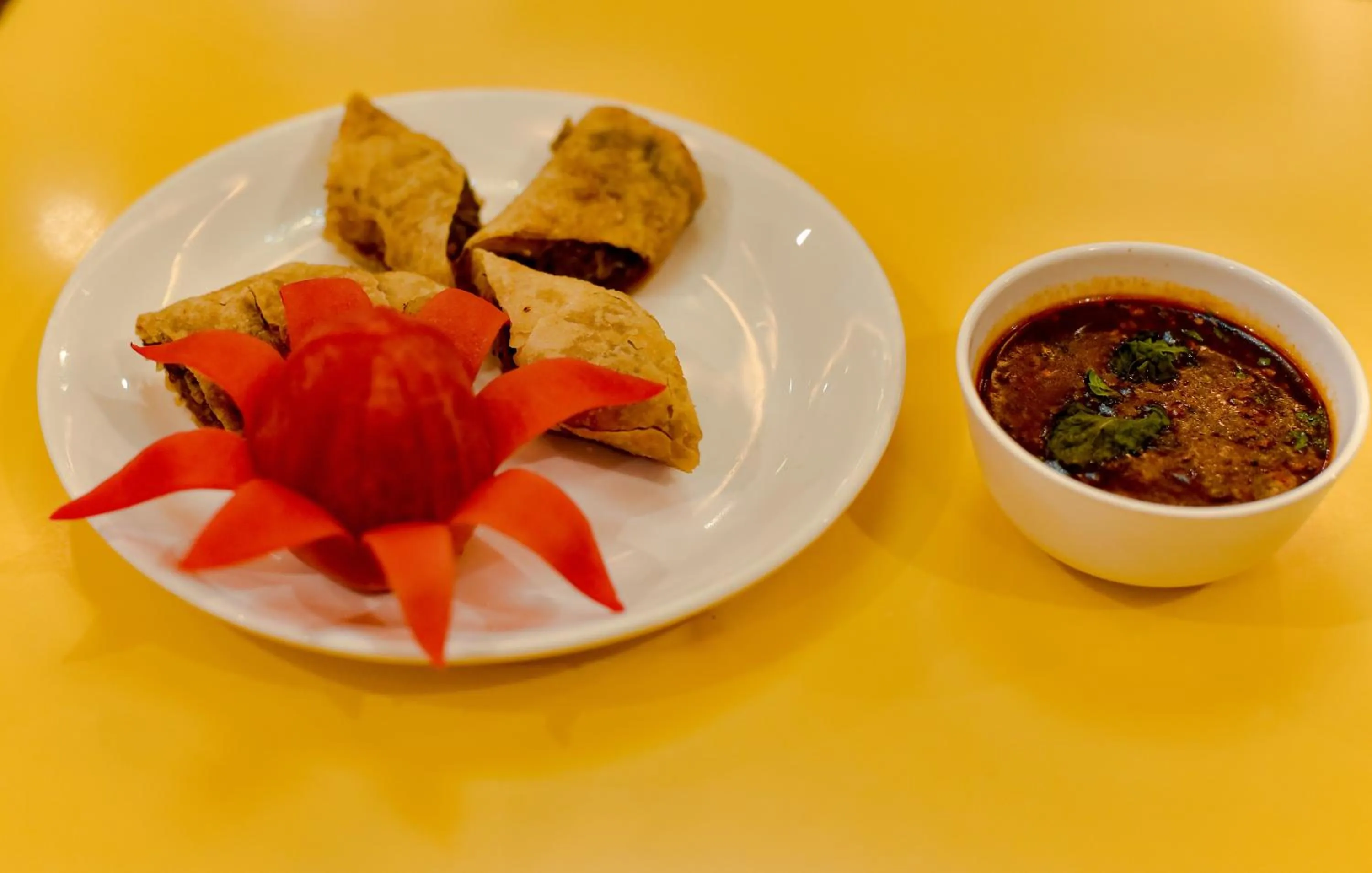 Food and drinks in Konark Grand Hotel