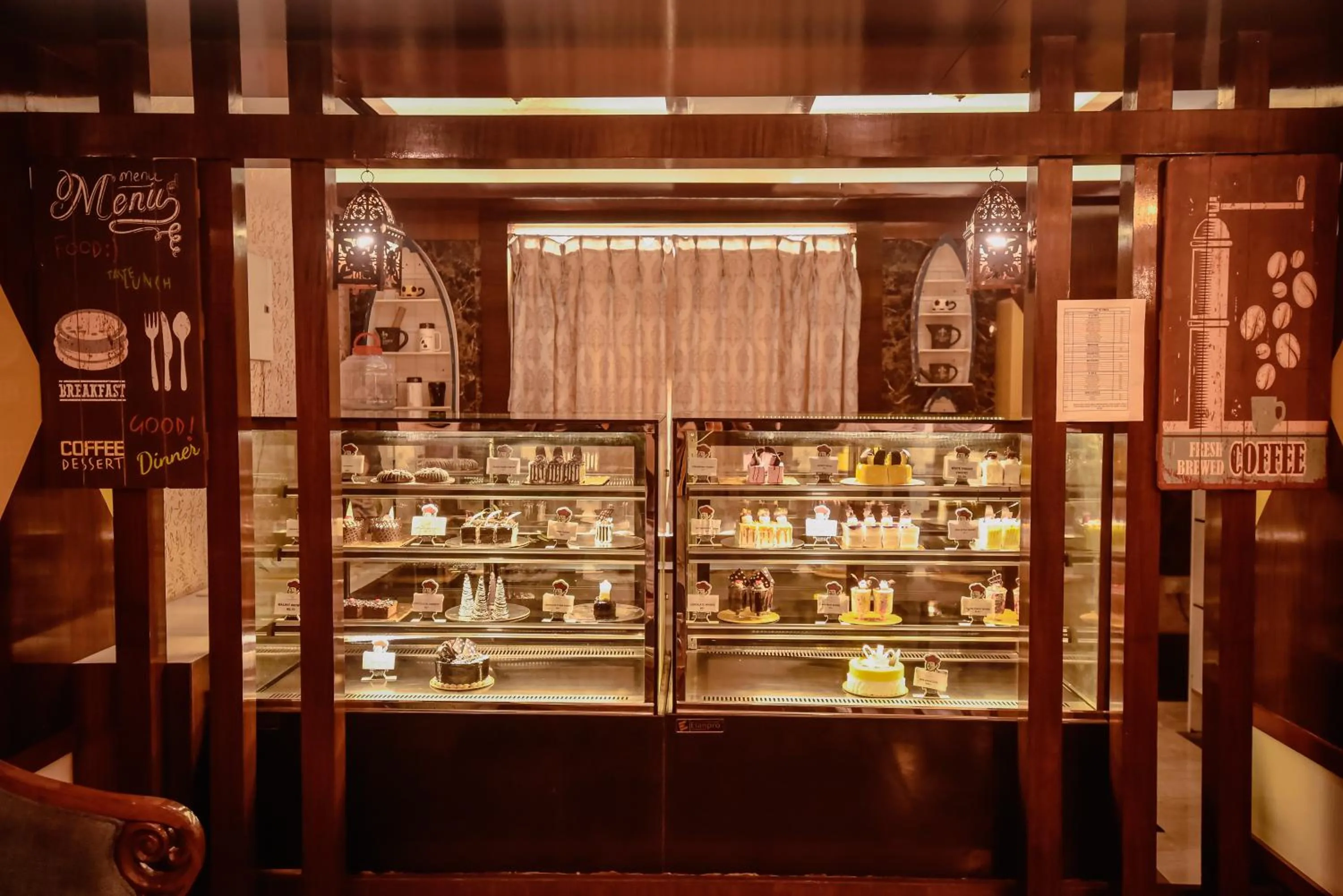 Coffee/tea facilities in Konark Grand Hotel