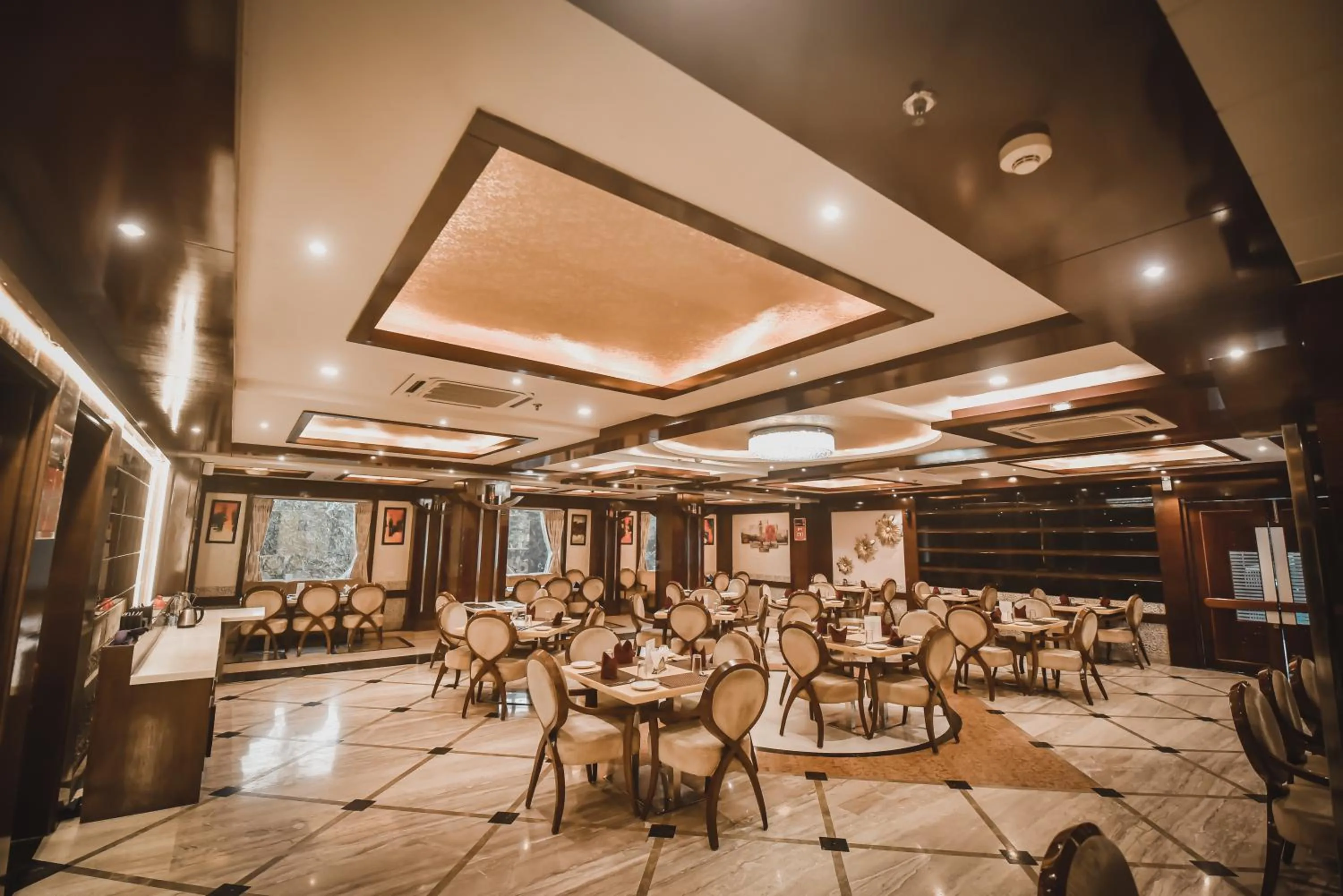 Restaurant/places to eat in Konark Grand Hotel