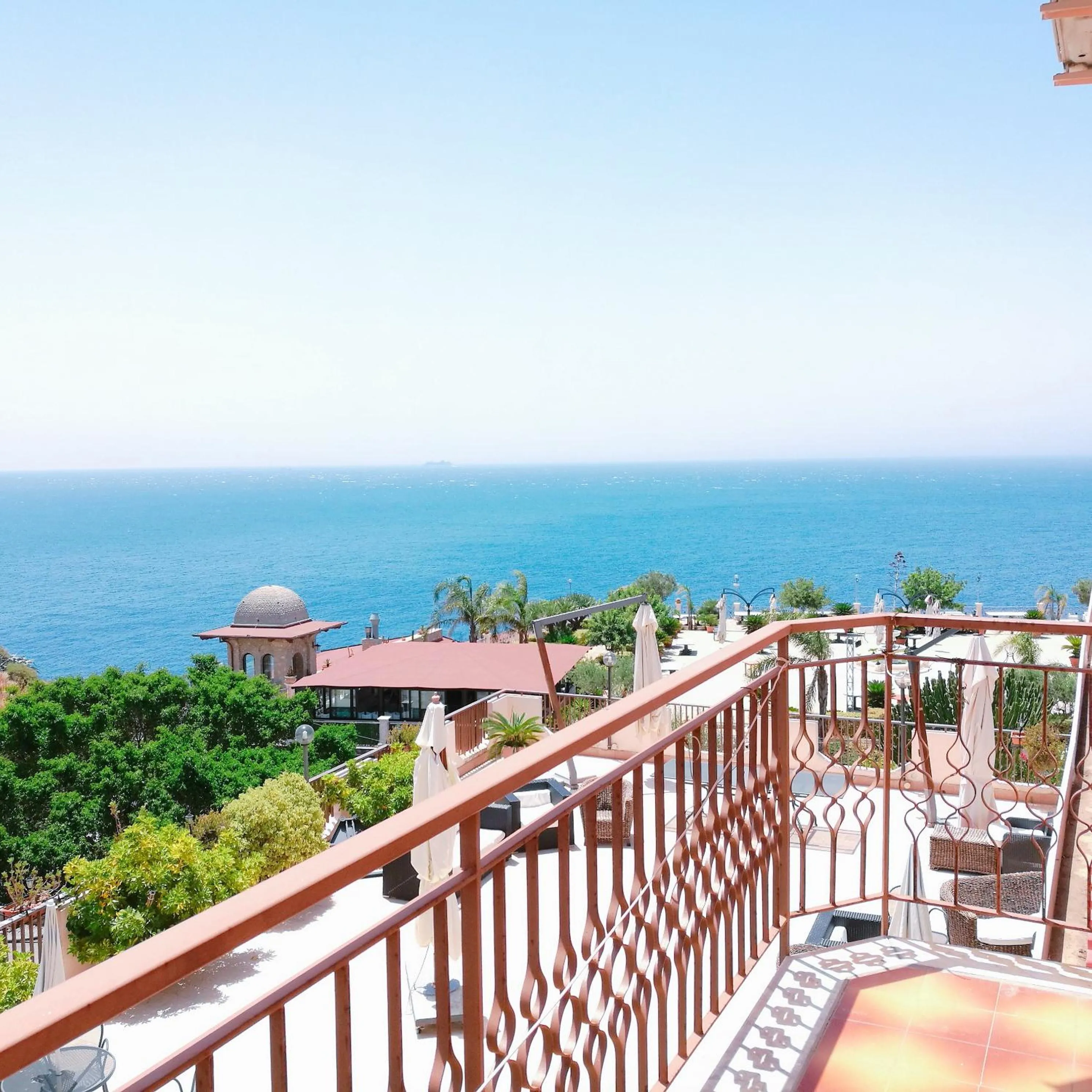 Balcony/Terrace in PARADISO Hotel Ristorante