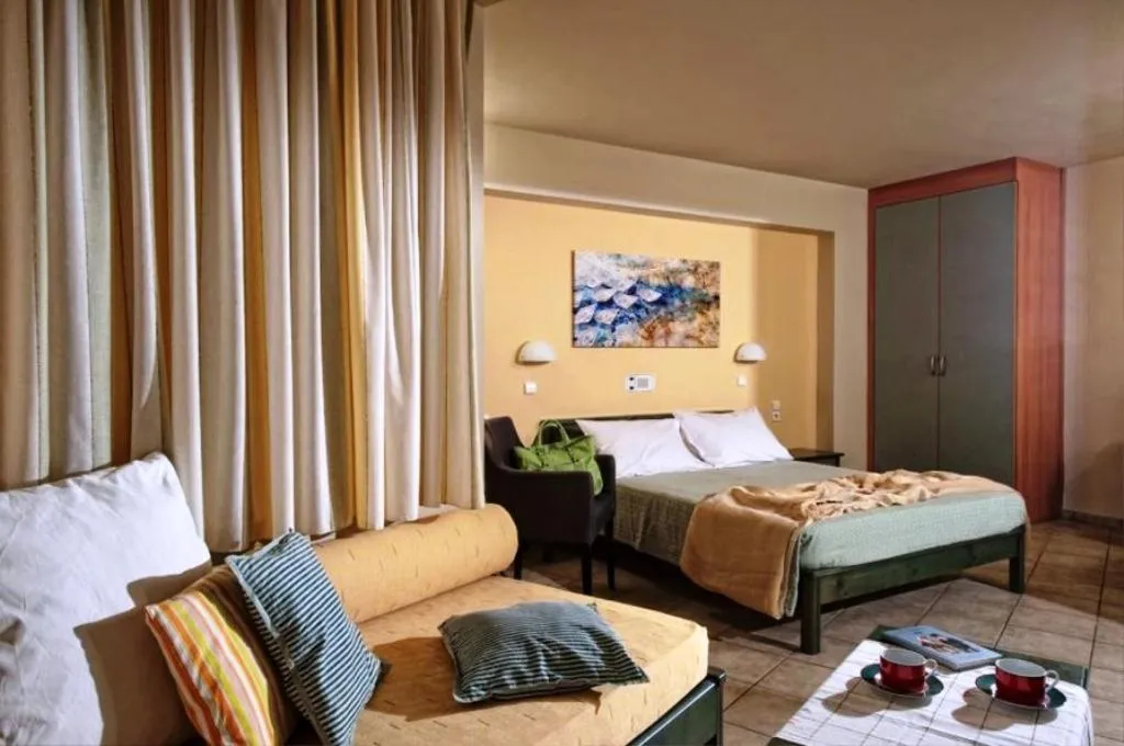 Photo of the whole room, Bed in Villiana Holiday Apartments