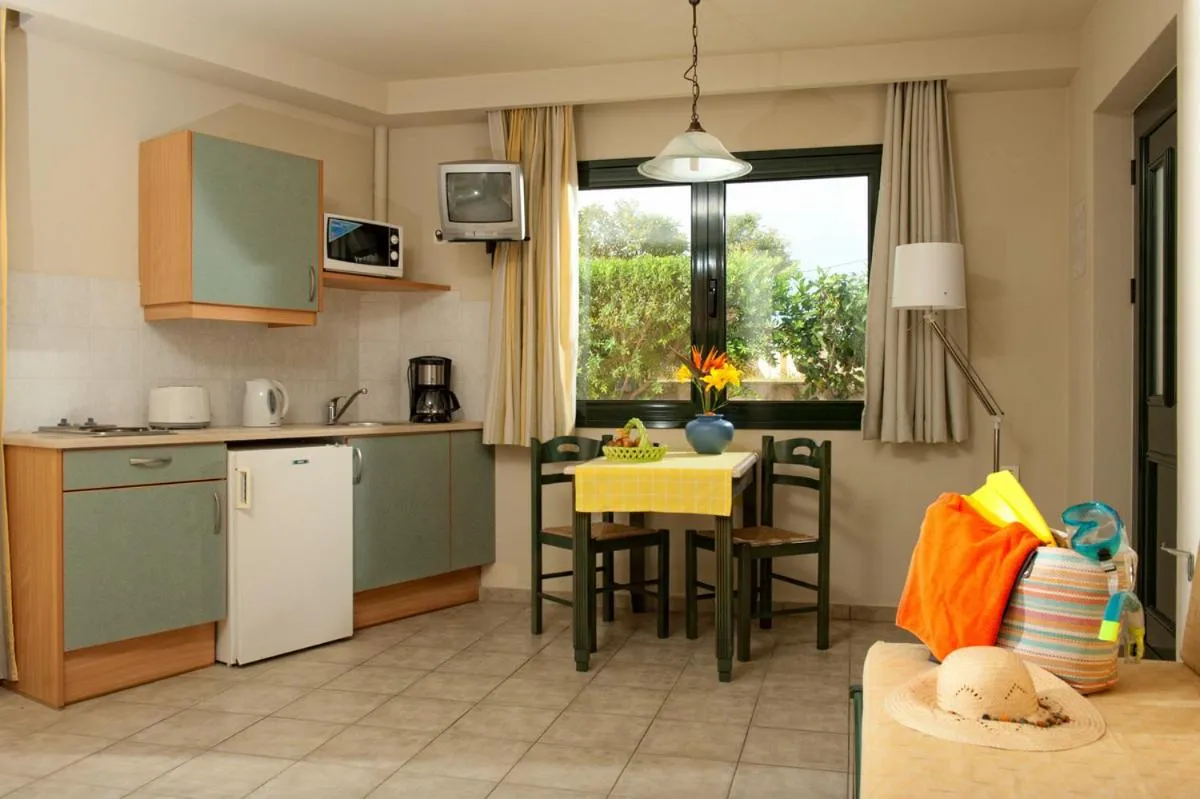 Kitchen or kitchenette in Villiana Holiday Apartments