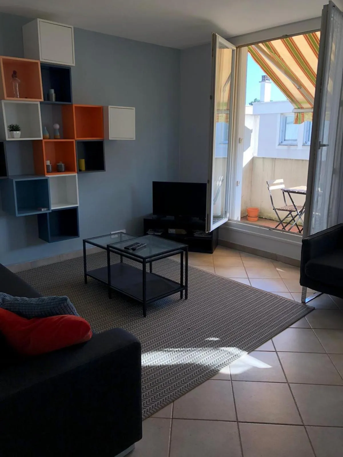 TV and multimedia, TV/Entertainment Center in Chambre paisible tout confort