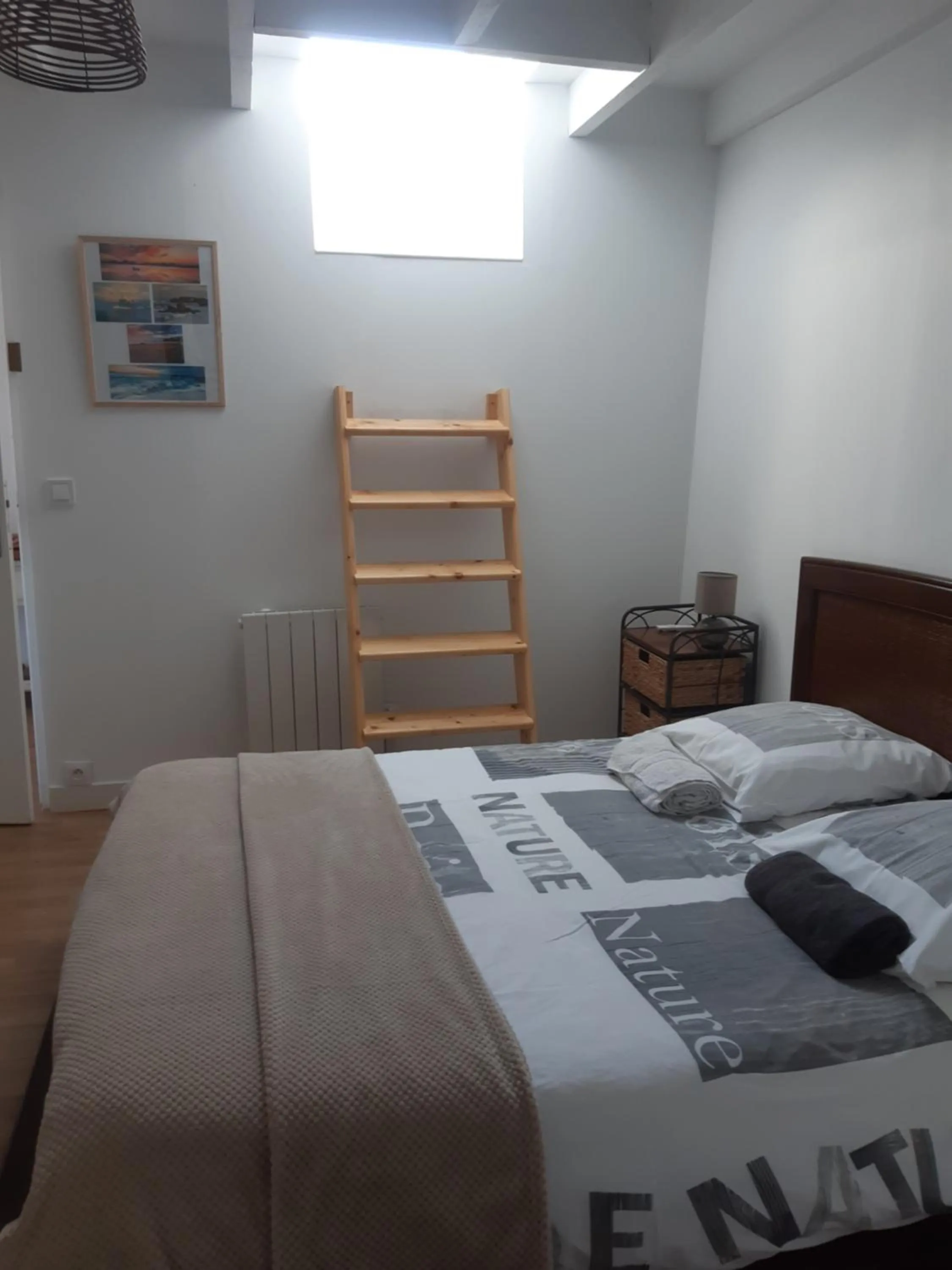 Photo of the whole room, Bed in Les Greniers De Blanche