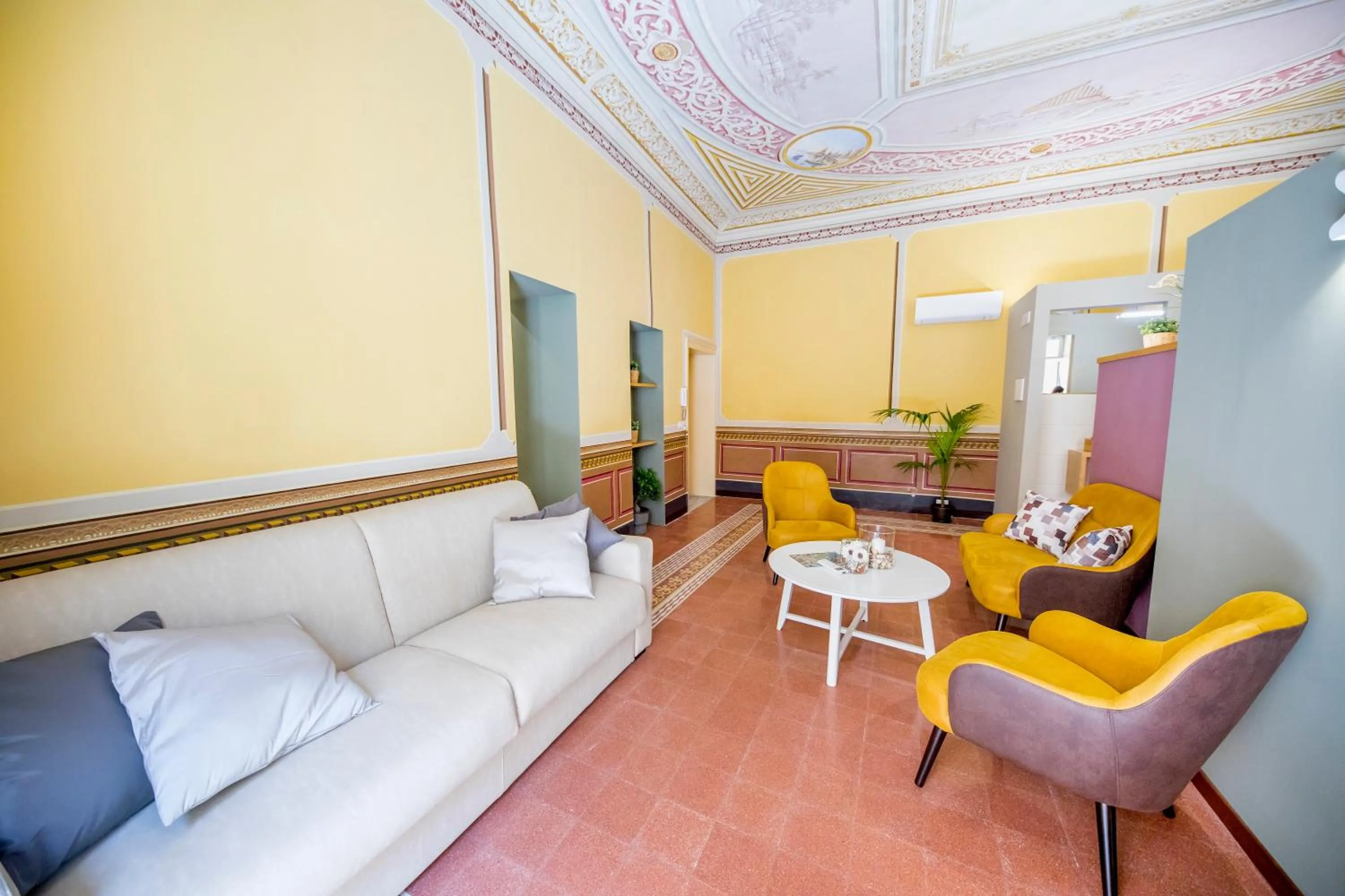 Living room in Pepito palace