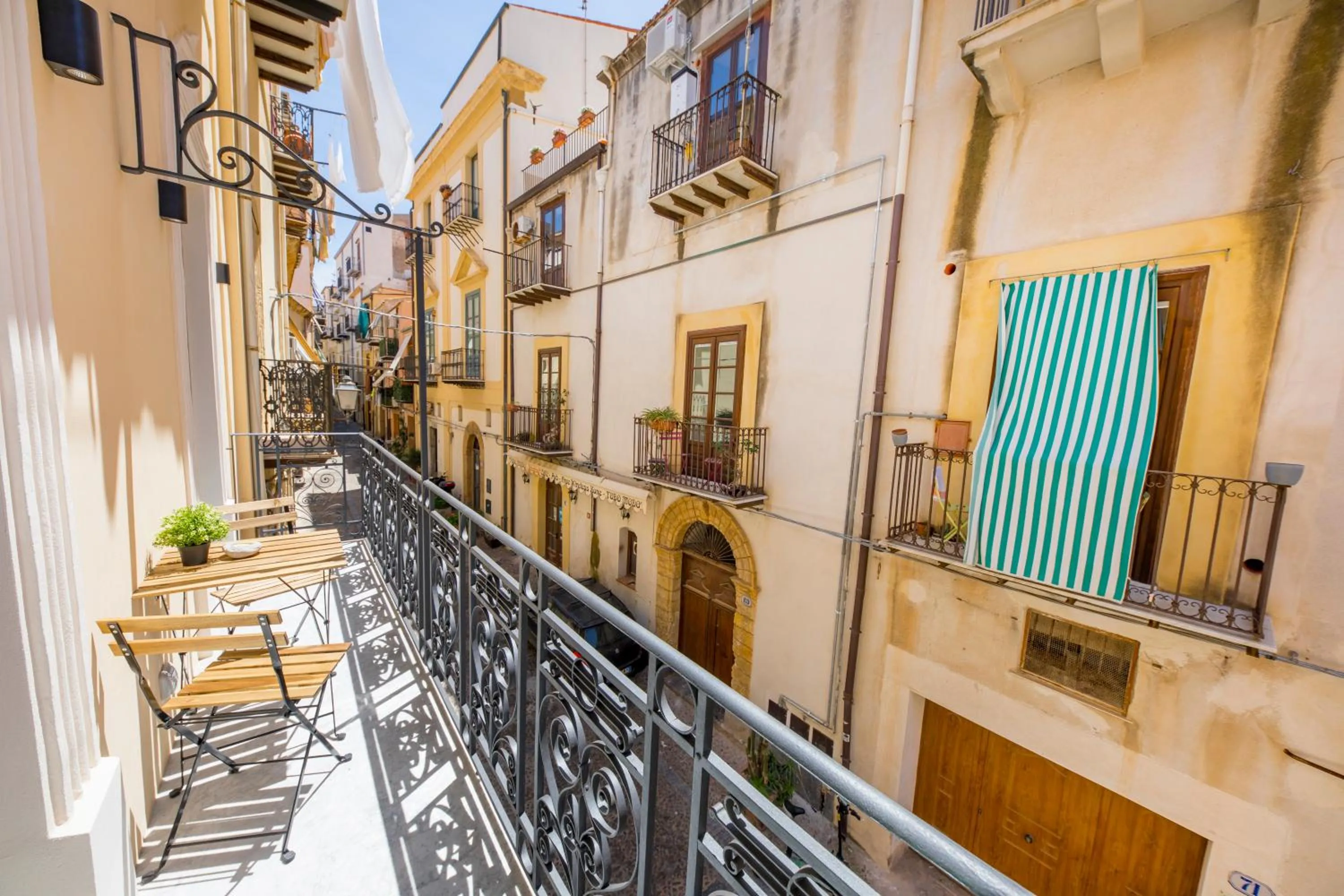 Quiet street view in Pepito palace