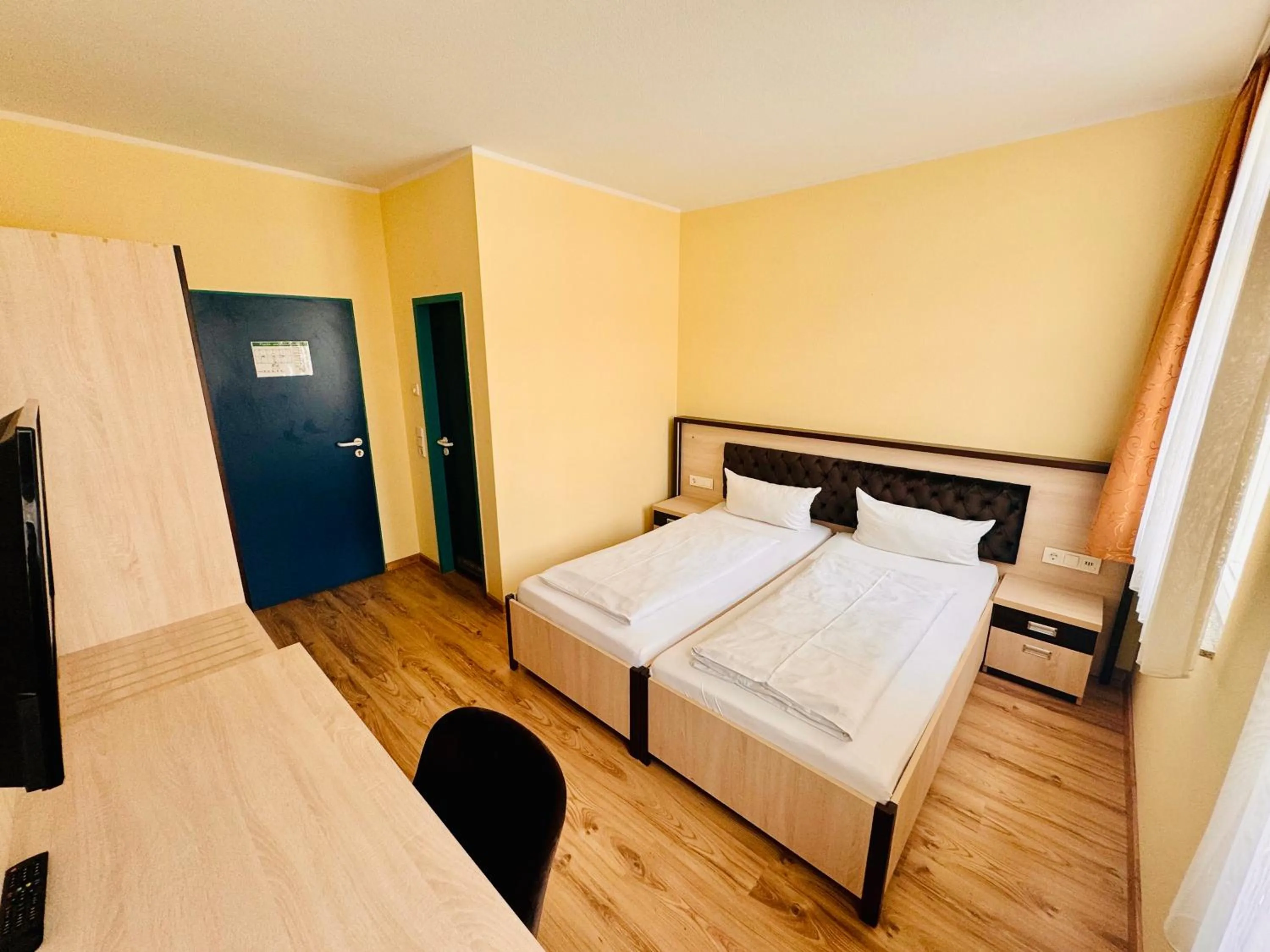 Bed in Hotel Deutsches Haus und Restaurant Olympia