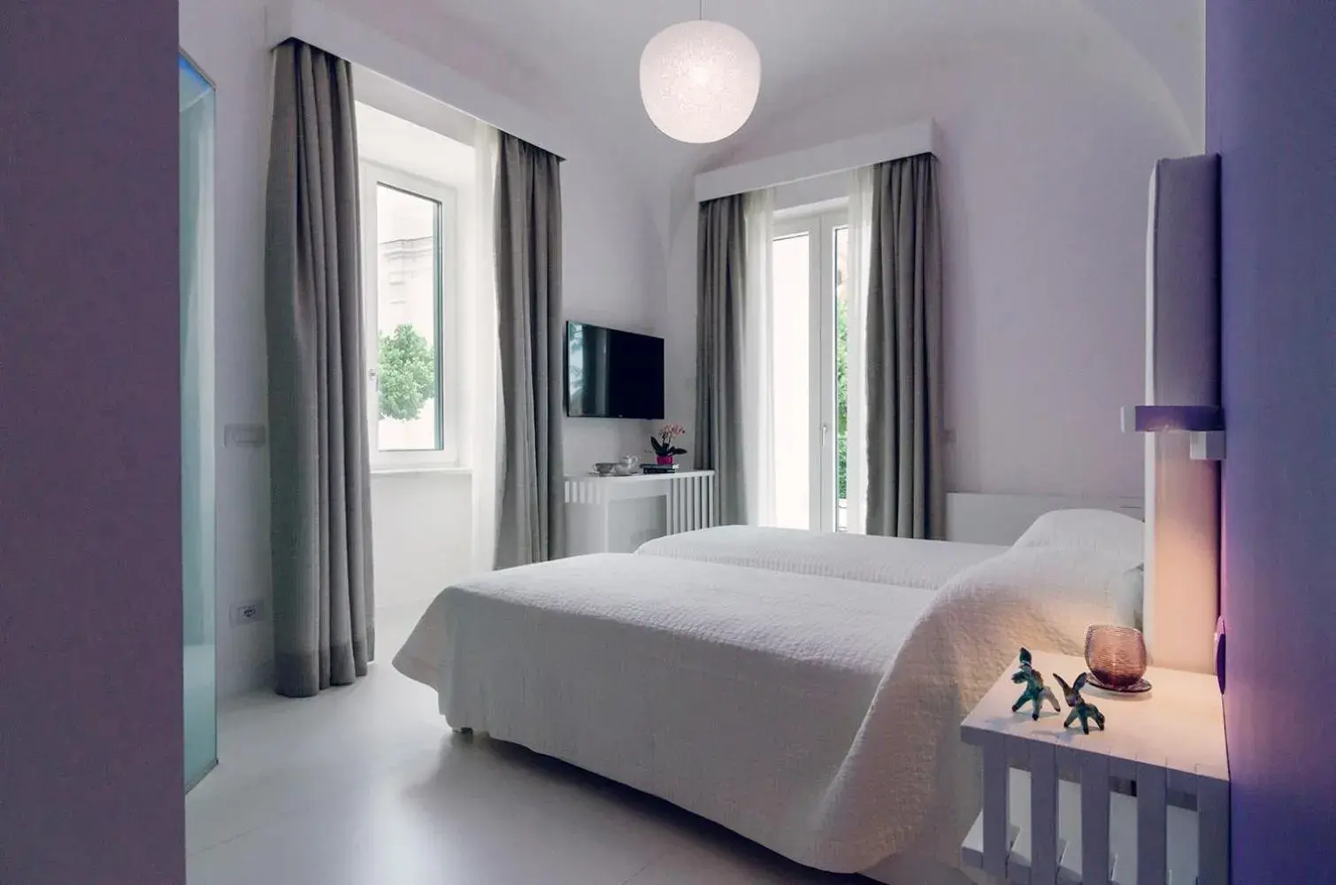 Deluxe Double or Twin Room with Balcony in Ravello In Deluxe Double or Twin Room with Balcony in Ravello In