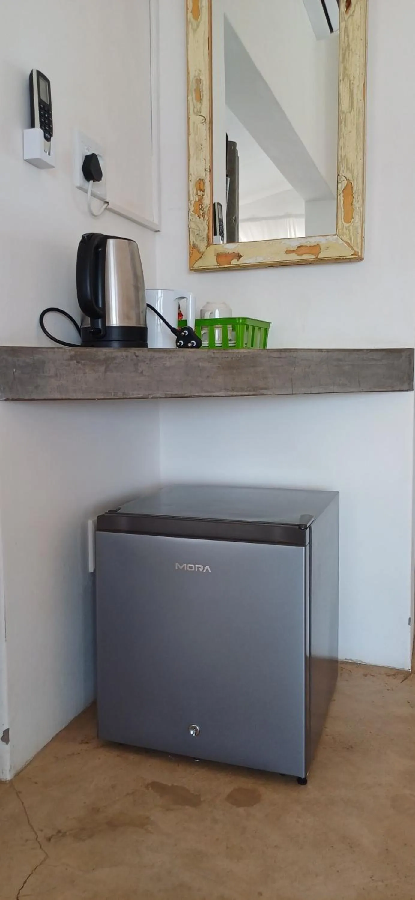 Coffee/tea facilities in Alte Kalkoefen Lodge