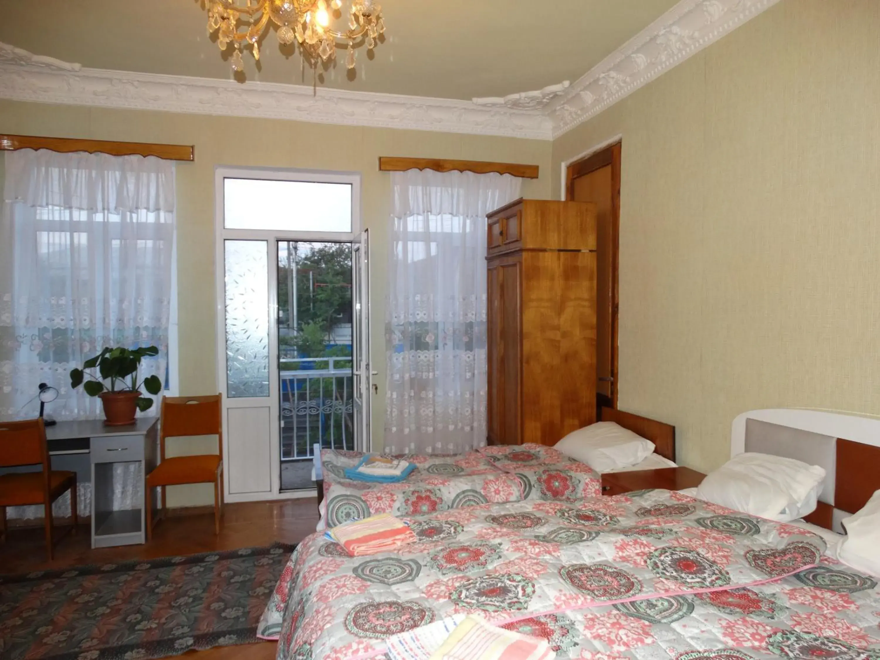 Deluxe Room - single occupancy in Friends House Deluxe Room - single occupancy in Friends House