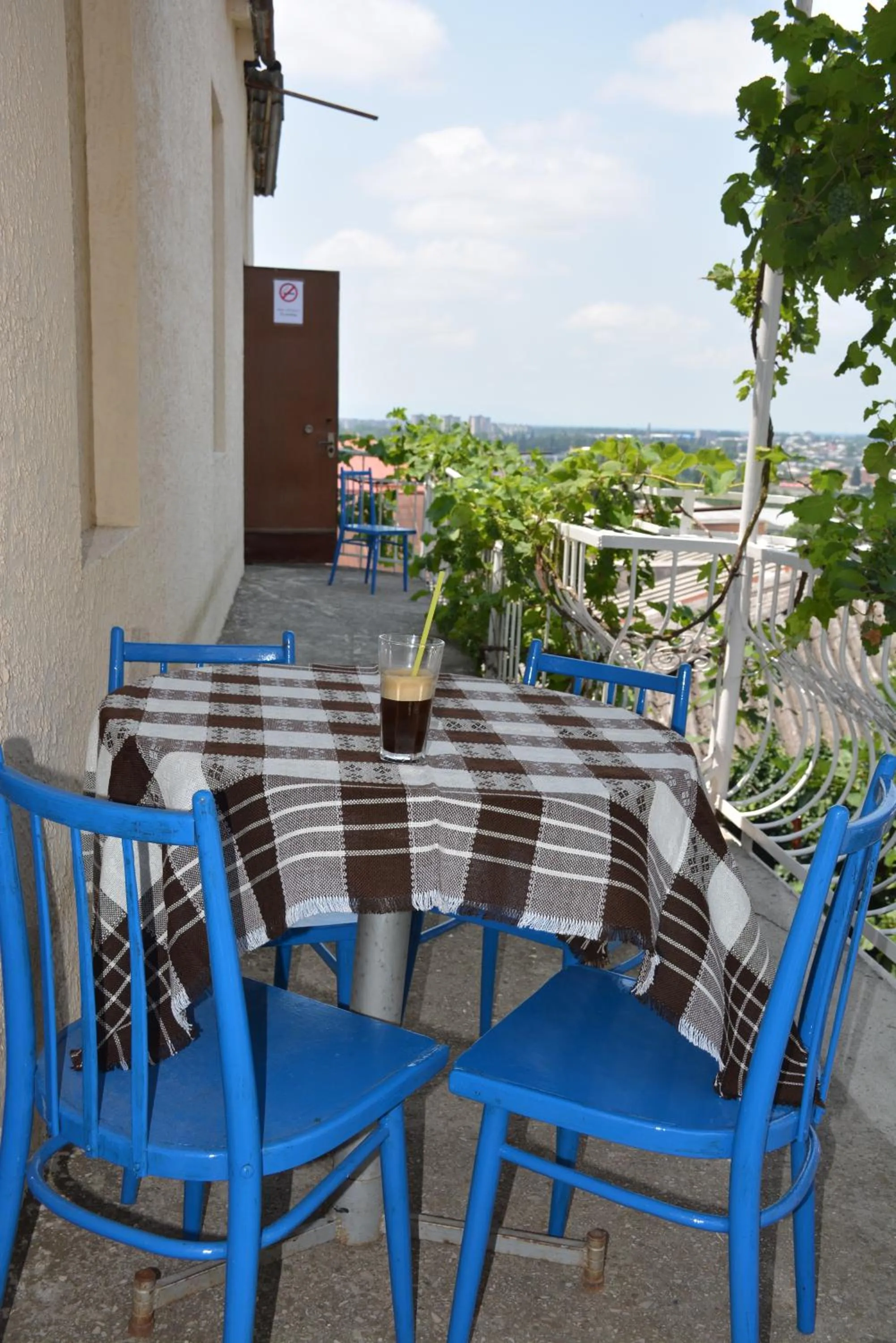 Balcony/Terrace in Friends House