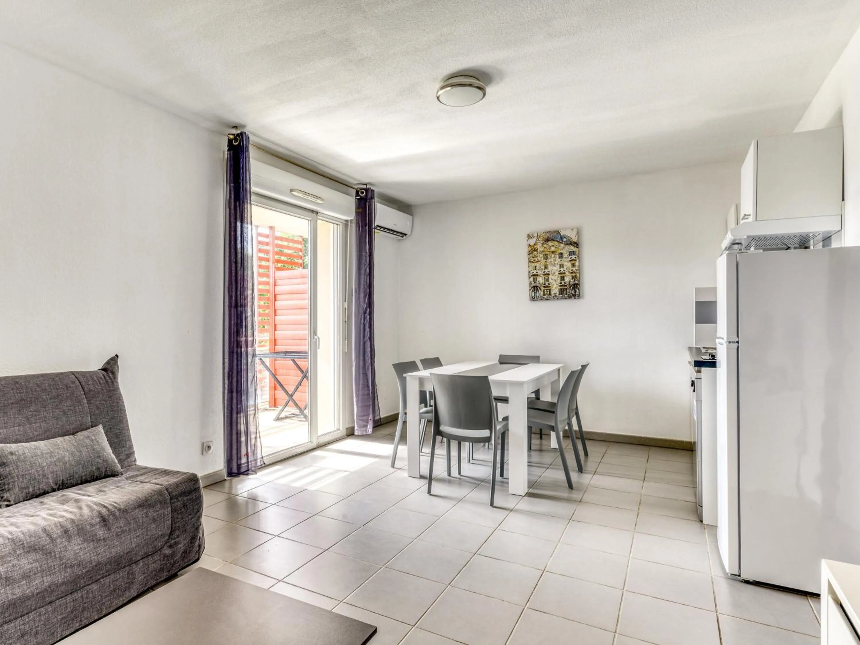 Dining area in Vacancéole - Les demeures de la Massane - Argelès-sur-Mer