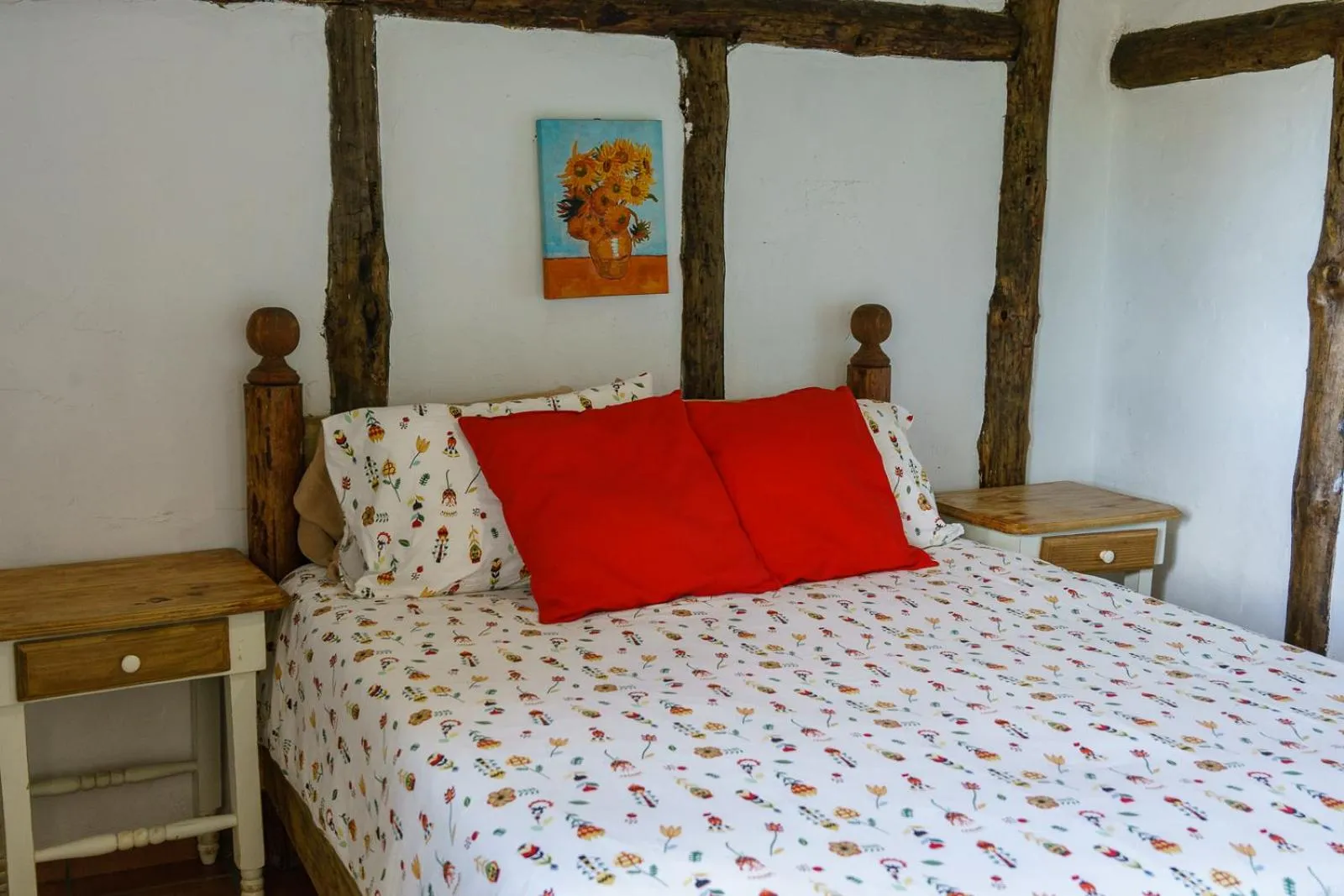 Bed in Villa Pajon Eco Lodge